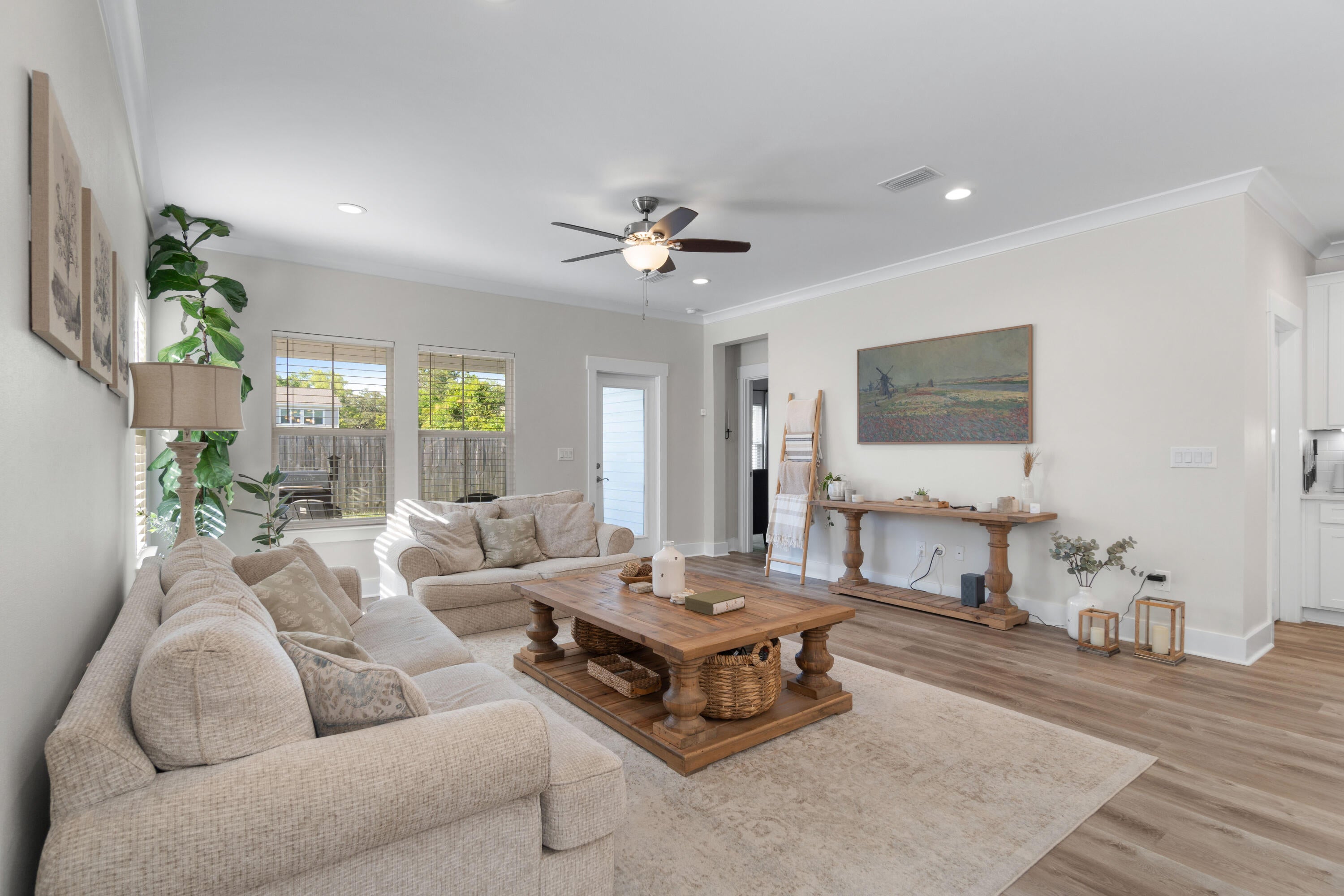 BLUEWATER COMMON - Residential Lease