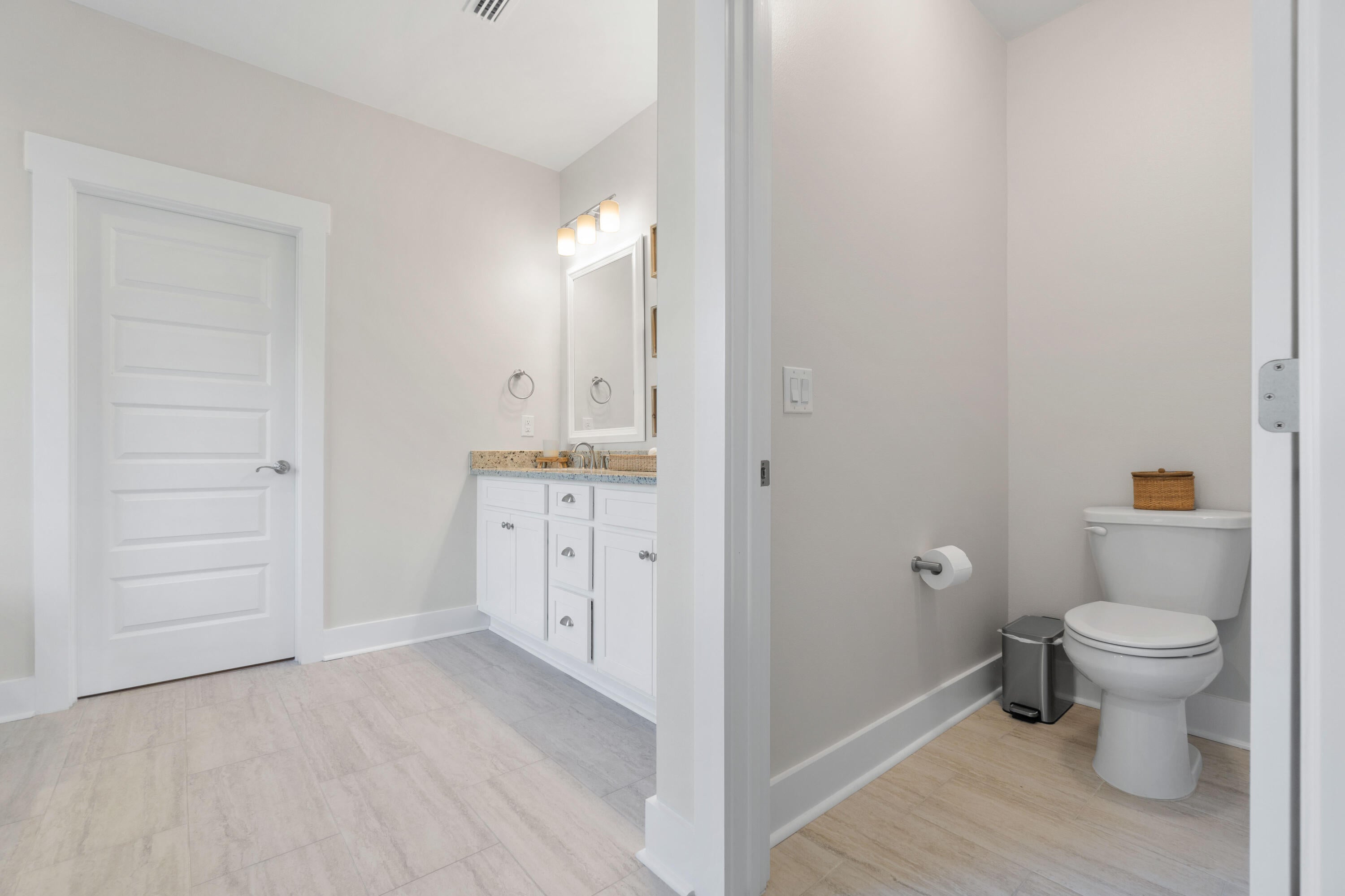 BLUEWATER COMMON - Residential Lease