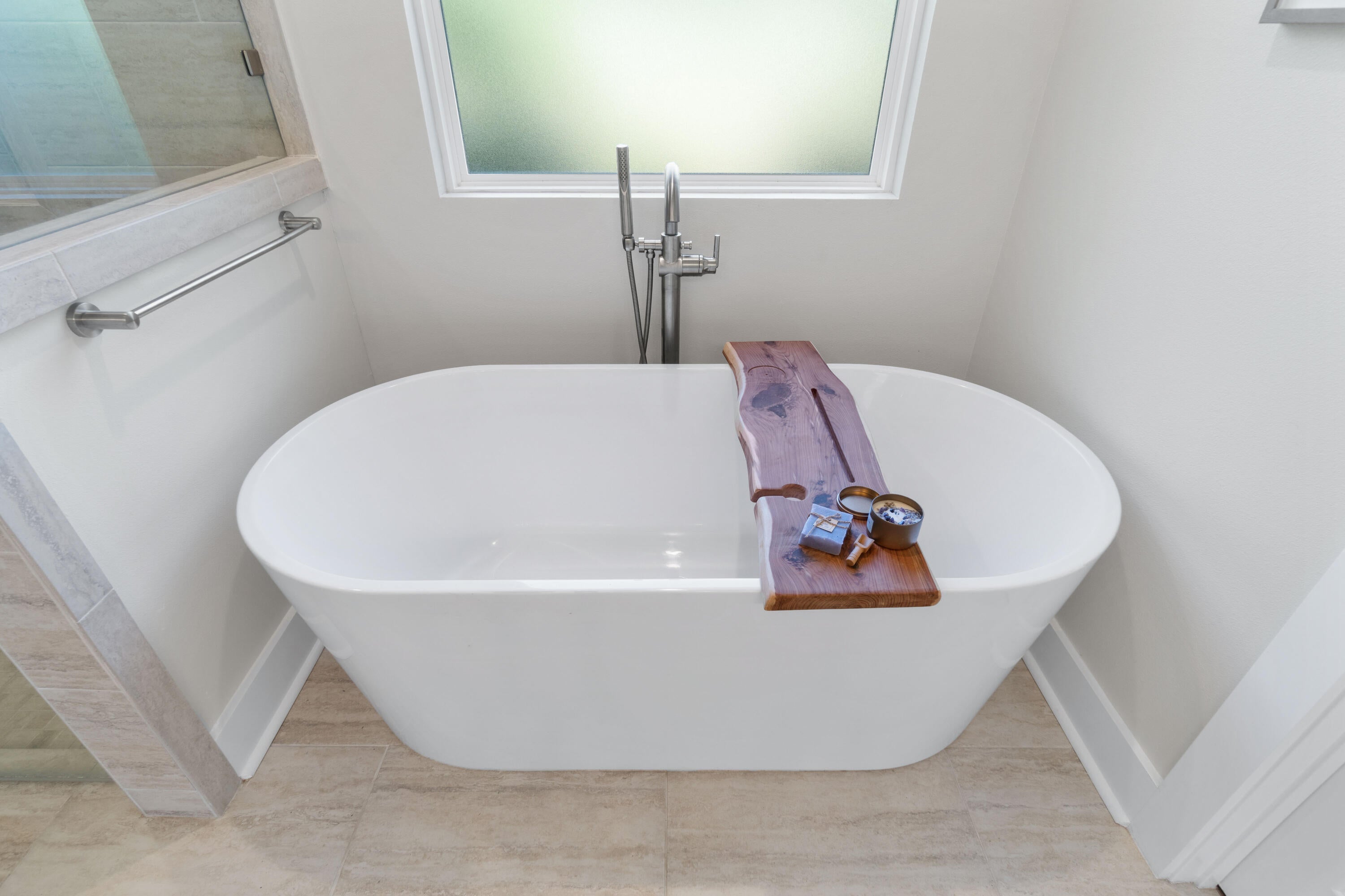BLUEWATER COMMON - Residential Lease