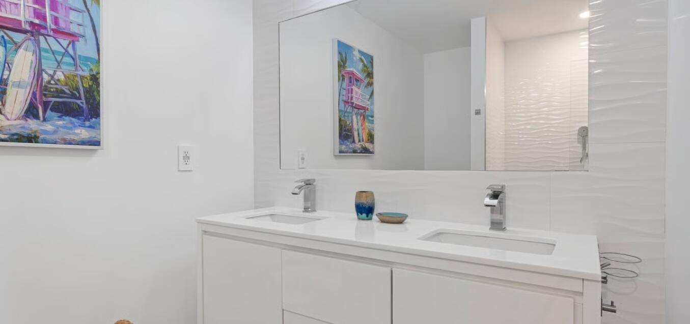 TOPS'L BEACH MANOR - Residential Lease