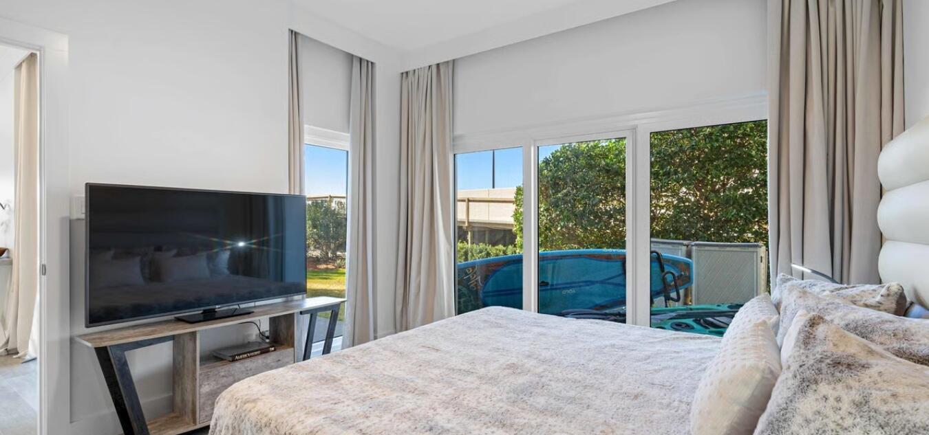 TOPS'L BEACH MANOR - Residential Lease