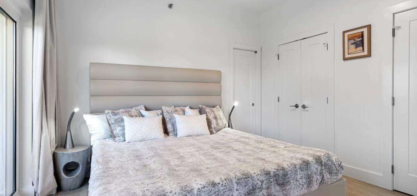 TOPS'L BEACH MANOR - Residential Lease