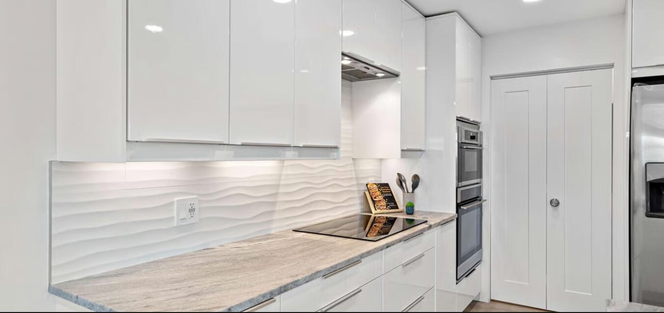 TOPS'L BEACH MANOR - Residential Lease