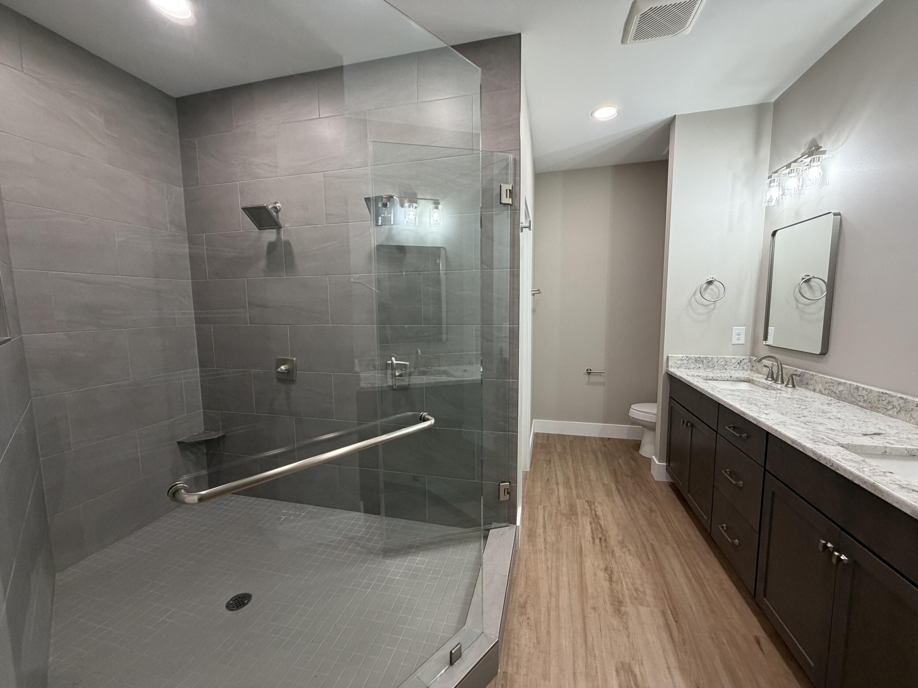 HIDDEN BAY VILLAGE - Residential Lease