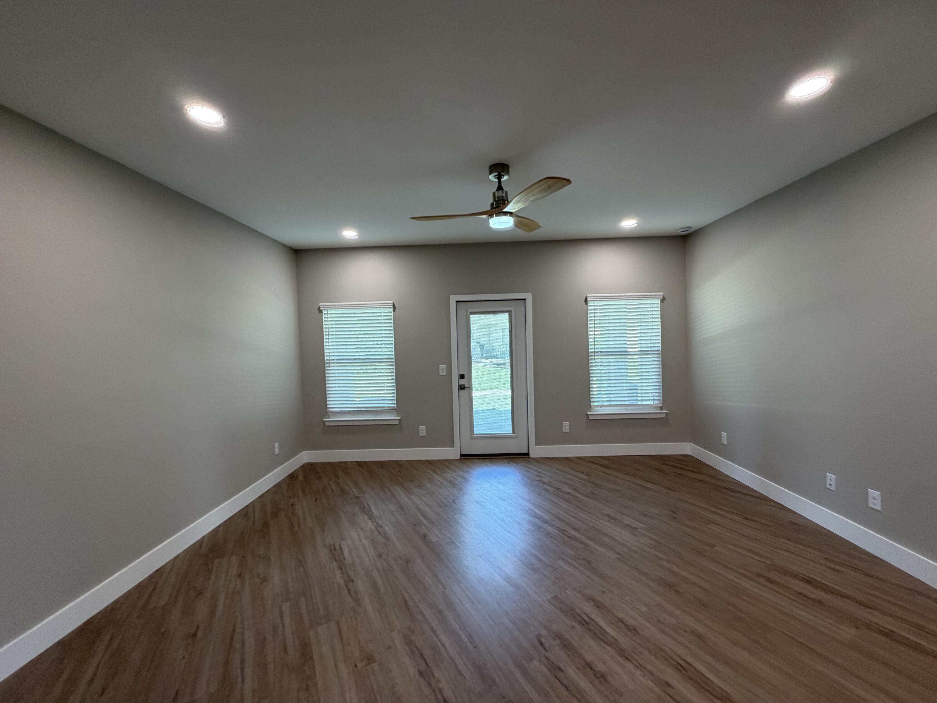 HIDDEN BAY VILLAGE - Residential Lease