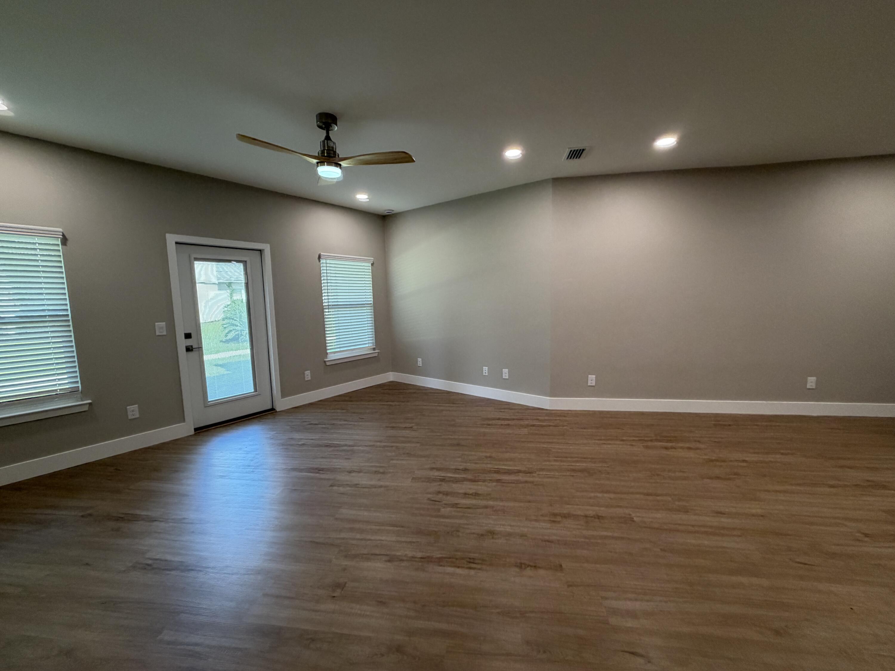 HIDDEN BAY VILLAGE - Residential Lease