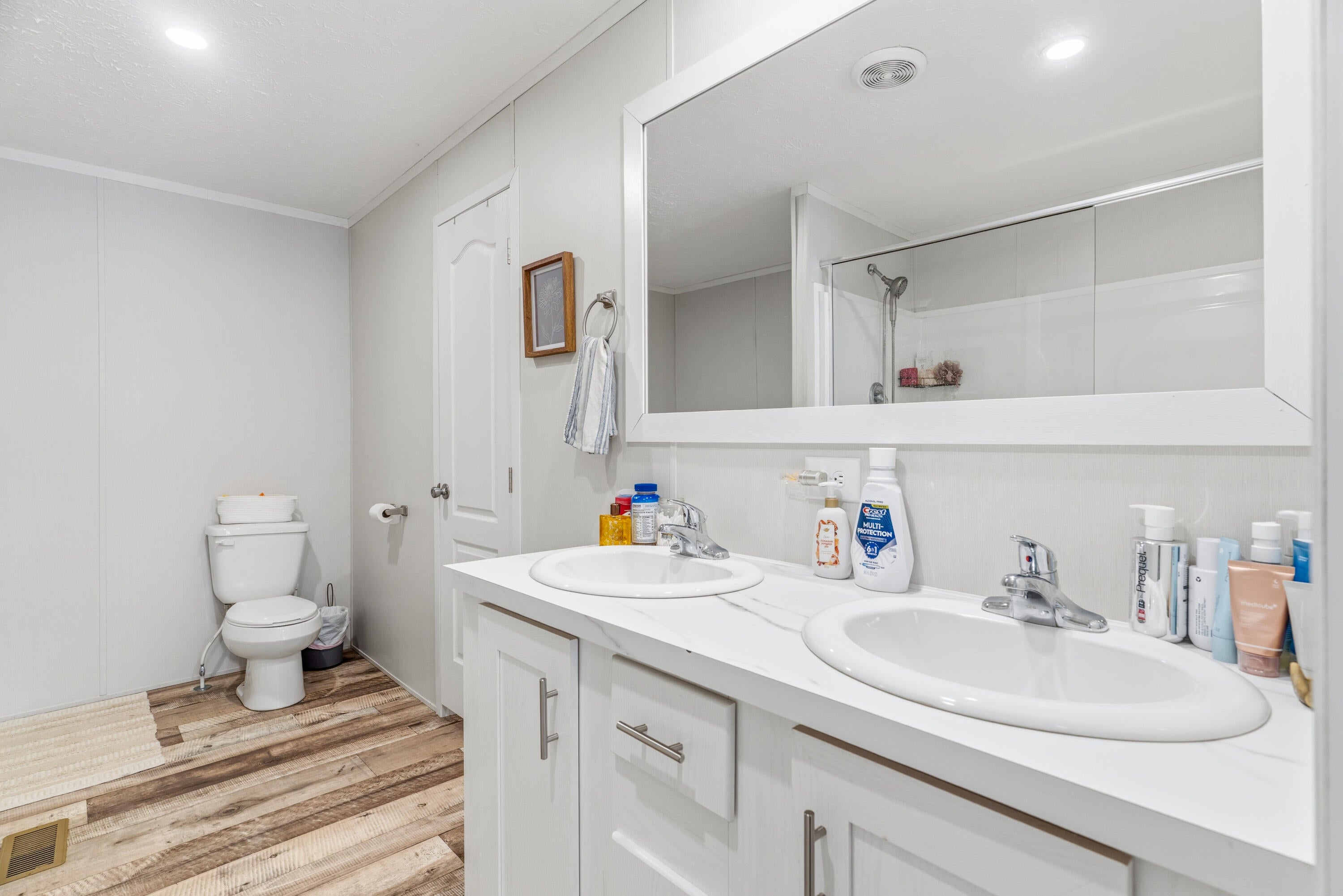 OAKWOOD HILLS - Residential