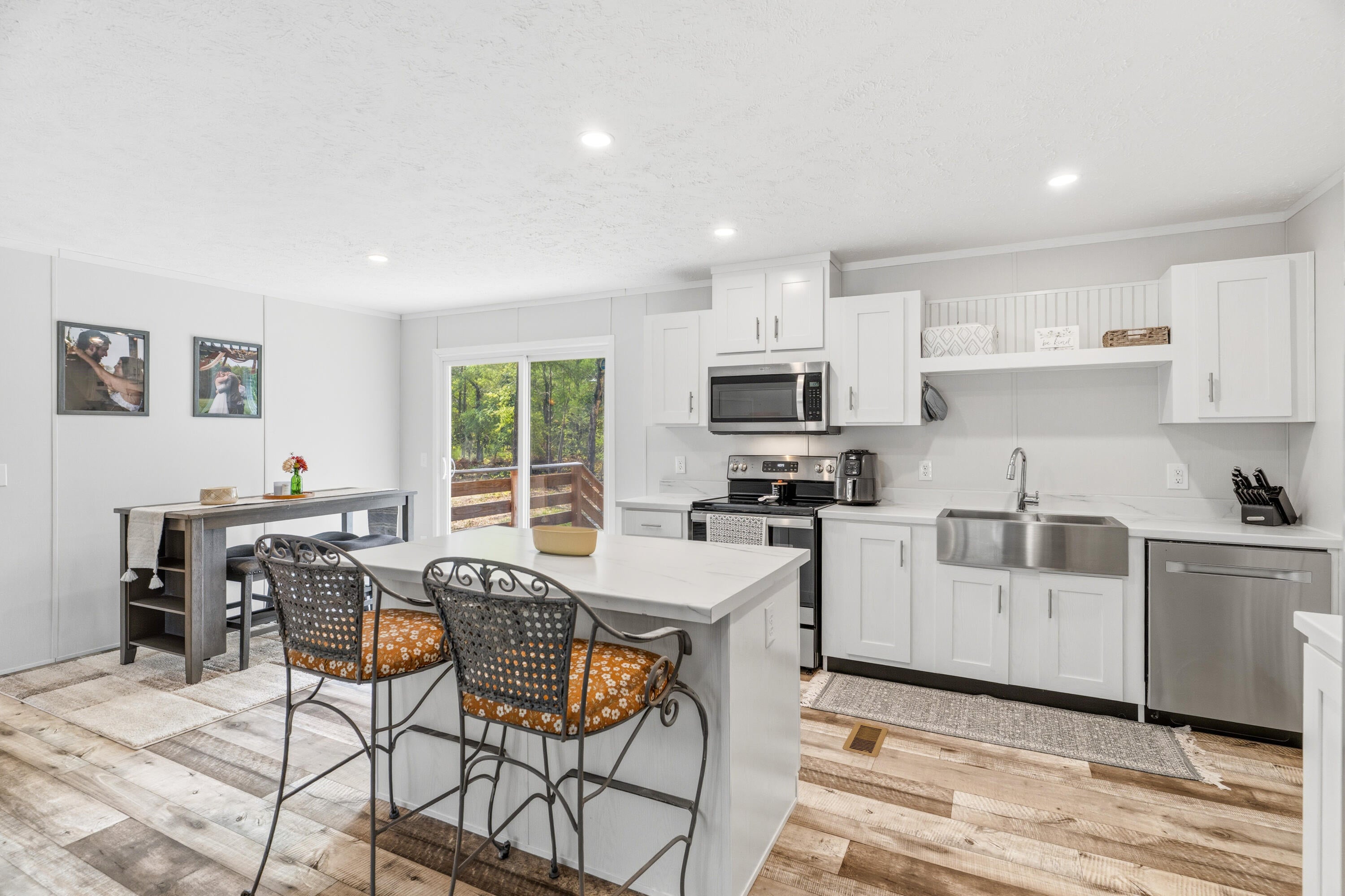 OAKWOOD HILLS - Residential