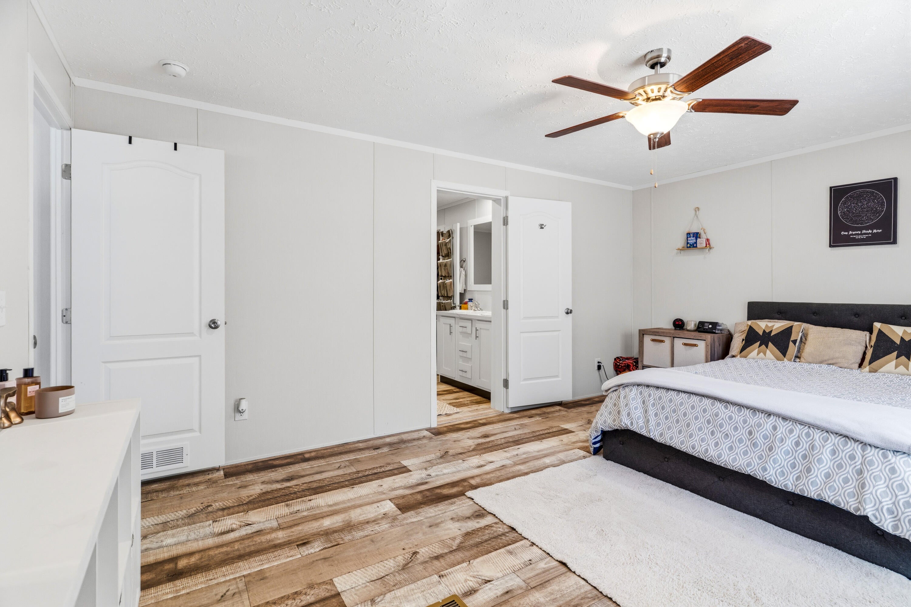 OAKWOOD HILLS - Residential