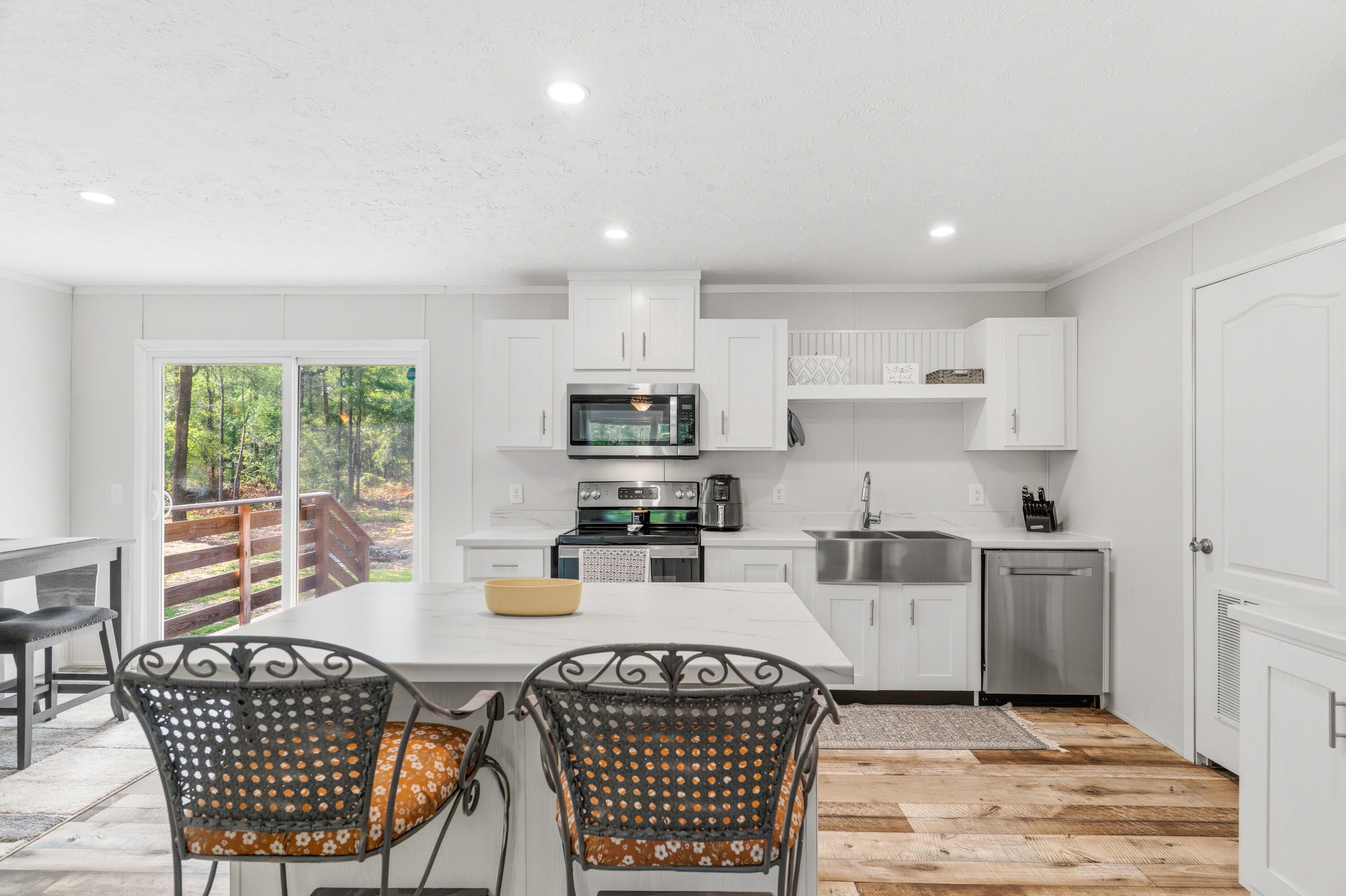 OAKWOOD HILLS - Residential
