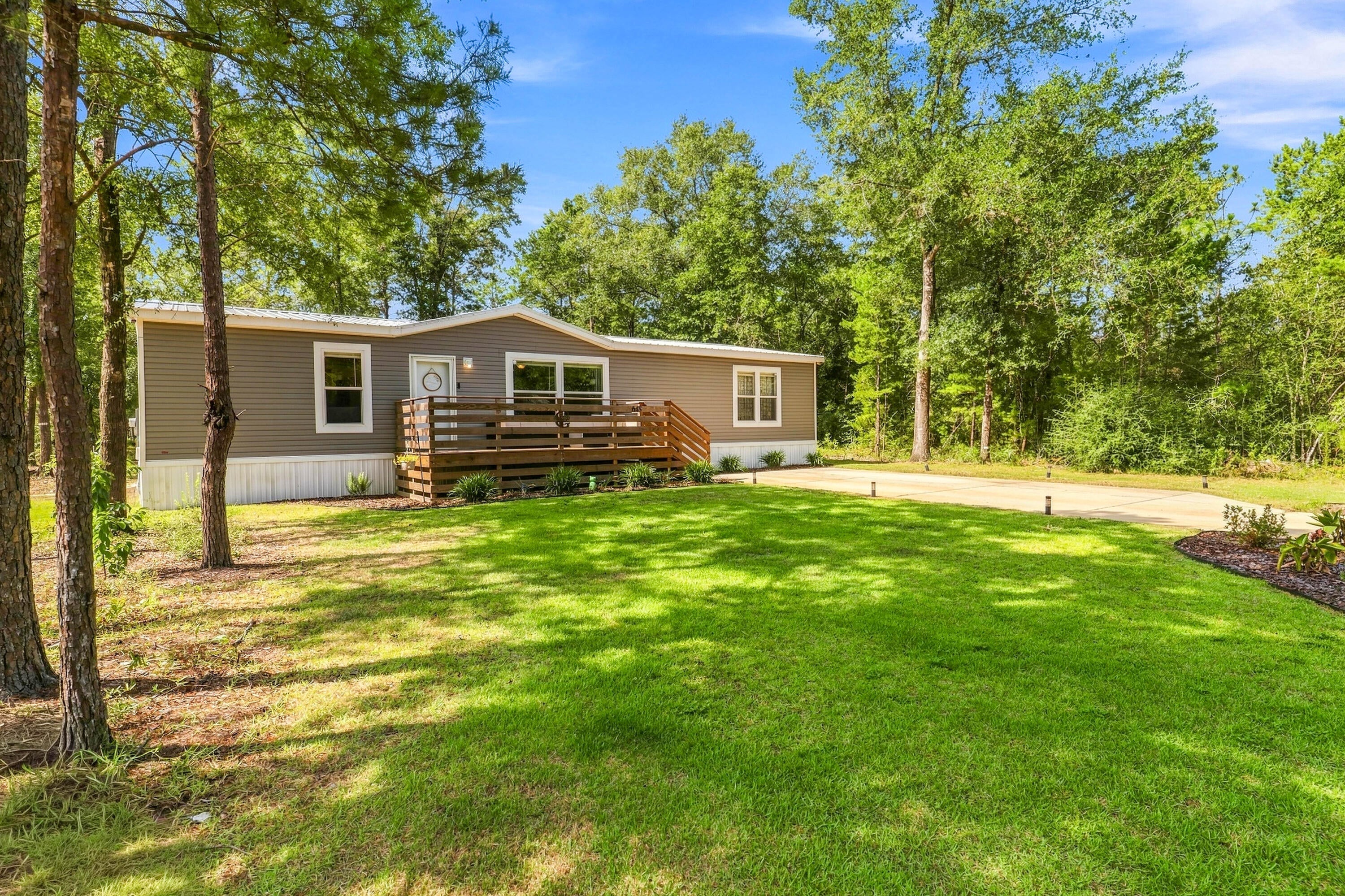 OAKWOOD HILLS - Residential