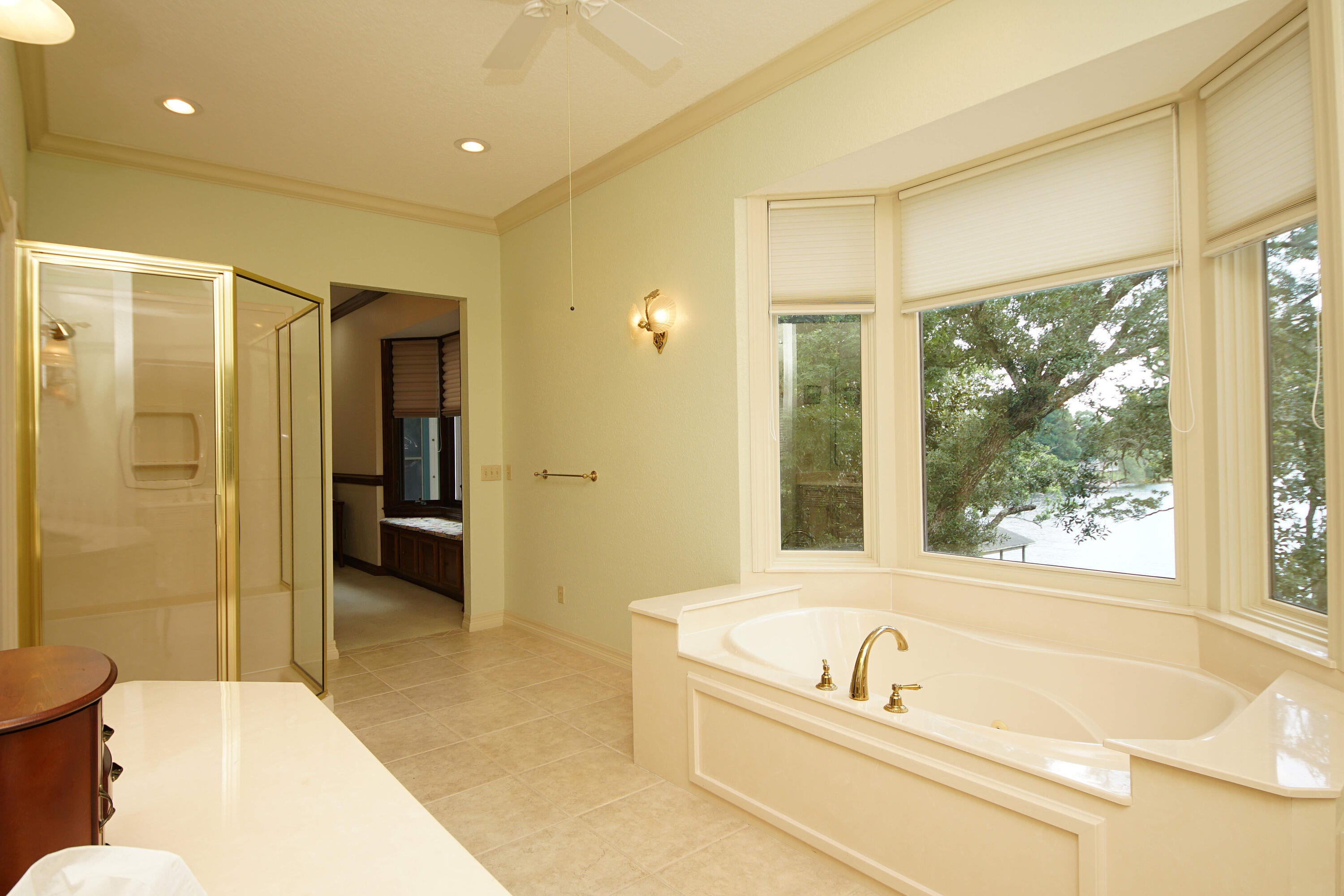 AZALEA SHORES - Residential