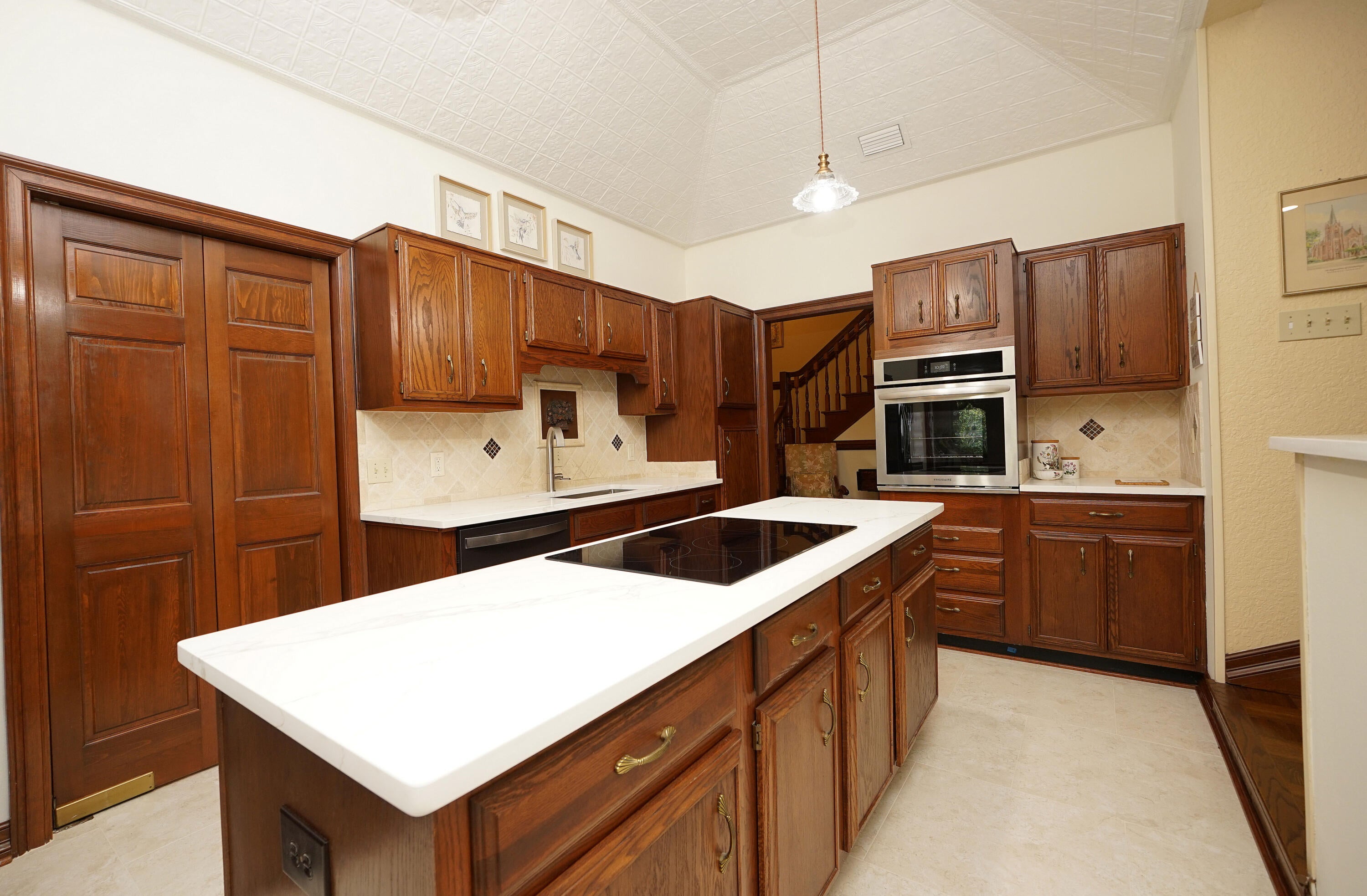 AZALEA SHORES - Residential