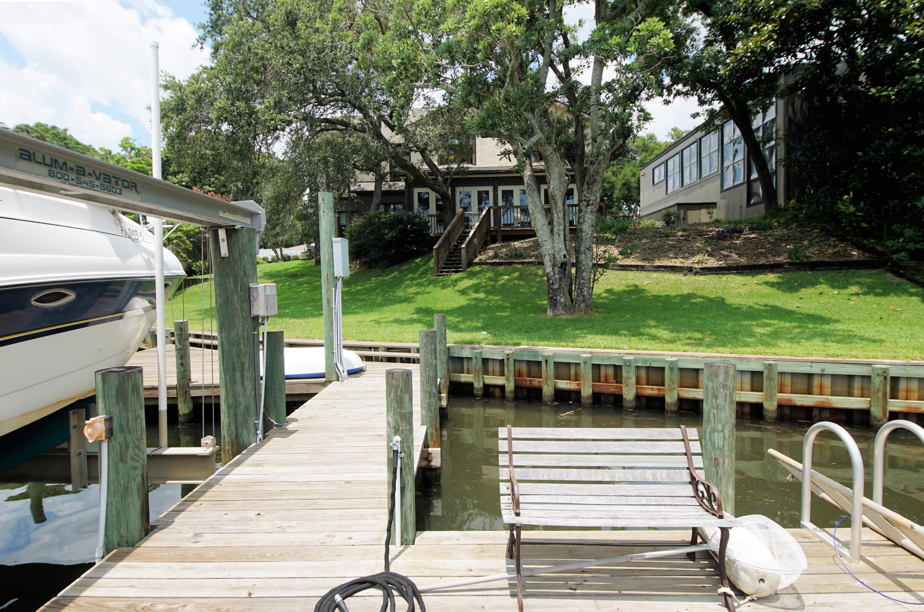 AZALEA SHORES - Residential