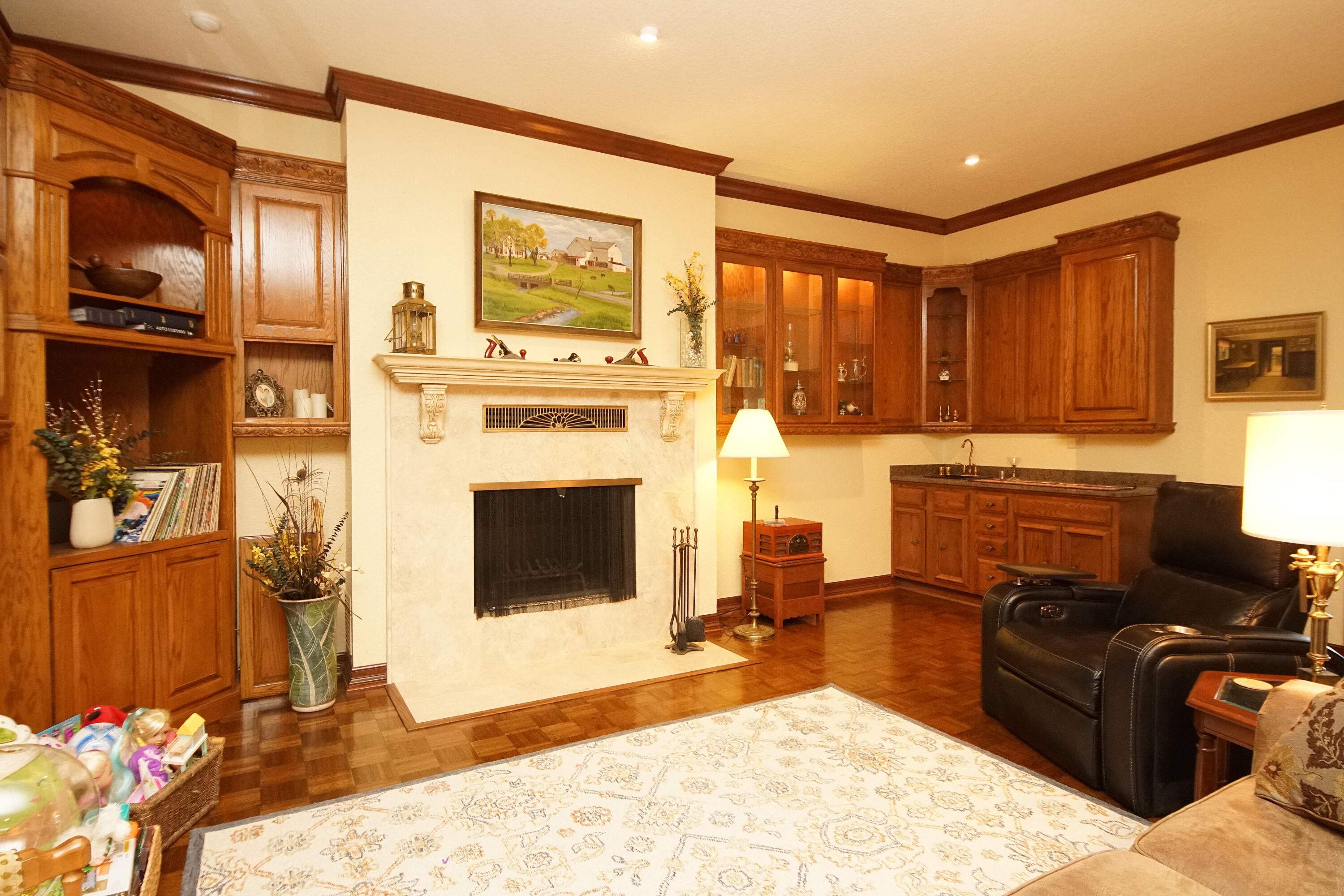 AZALEA SHORES - Residential