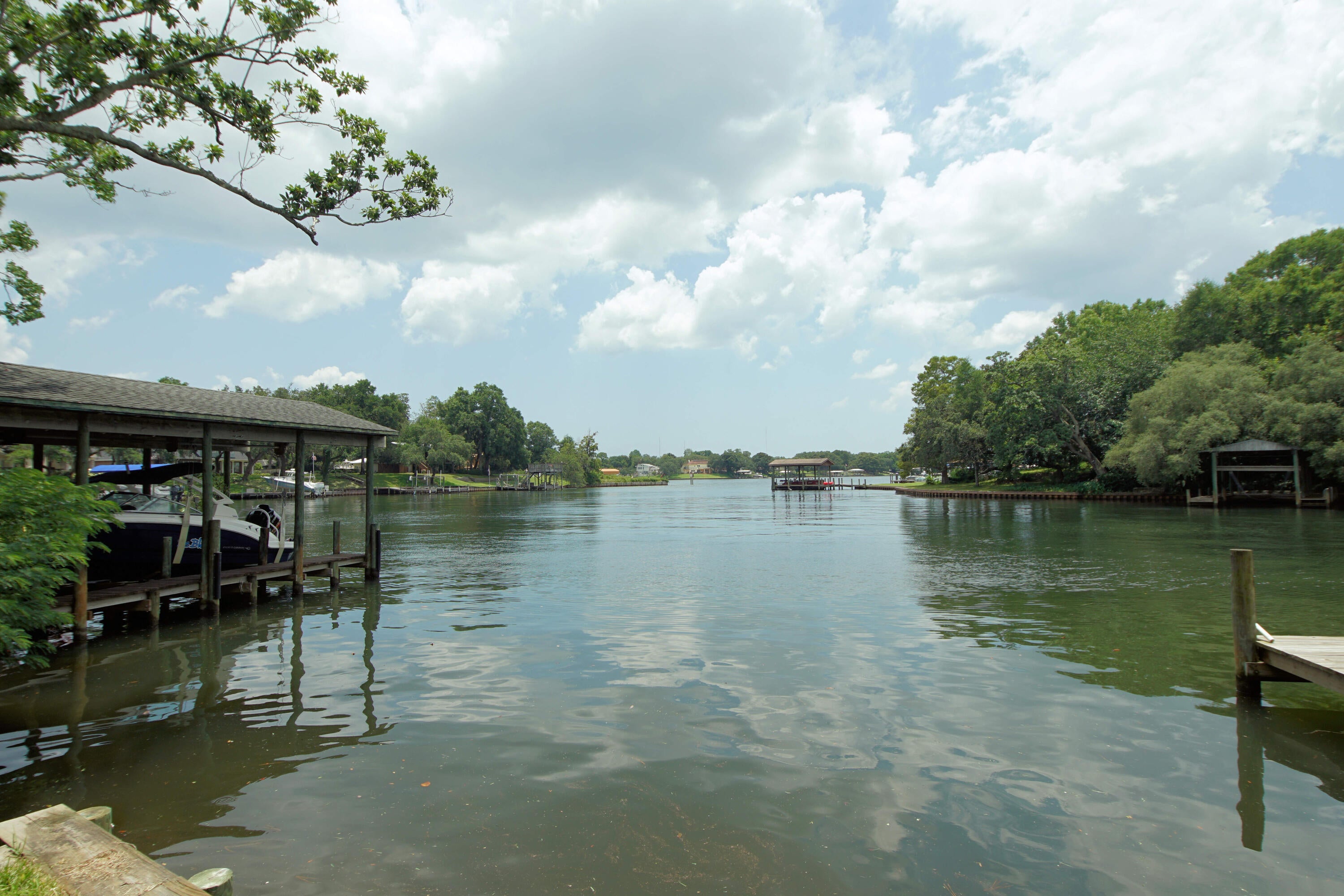 AZALEA SHORES - Residential
