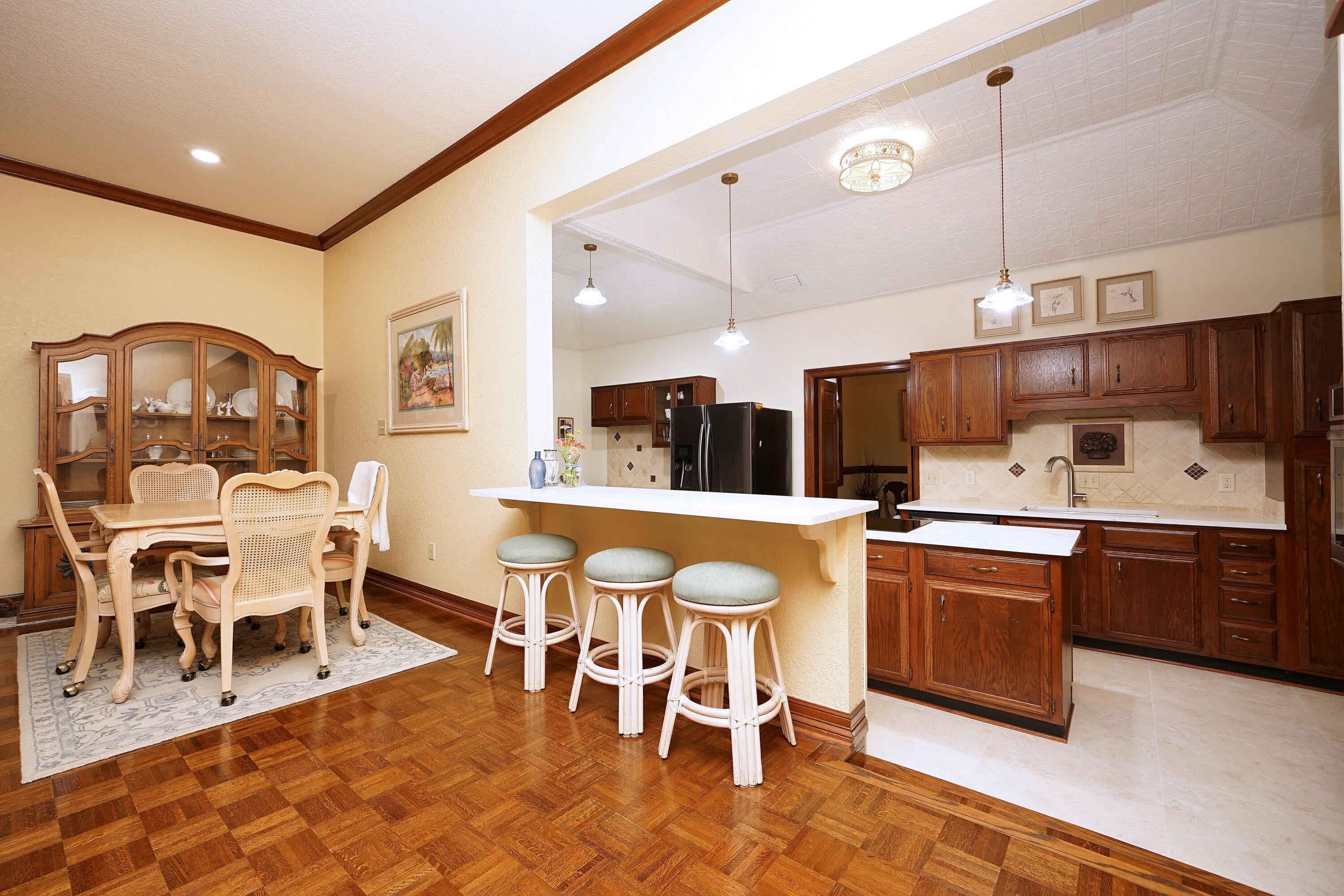 AZALEA SHORES - Residential