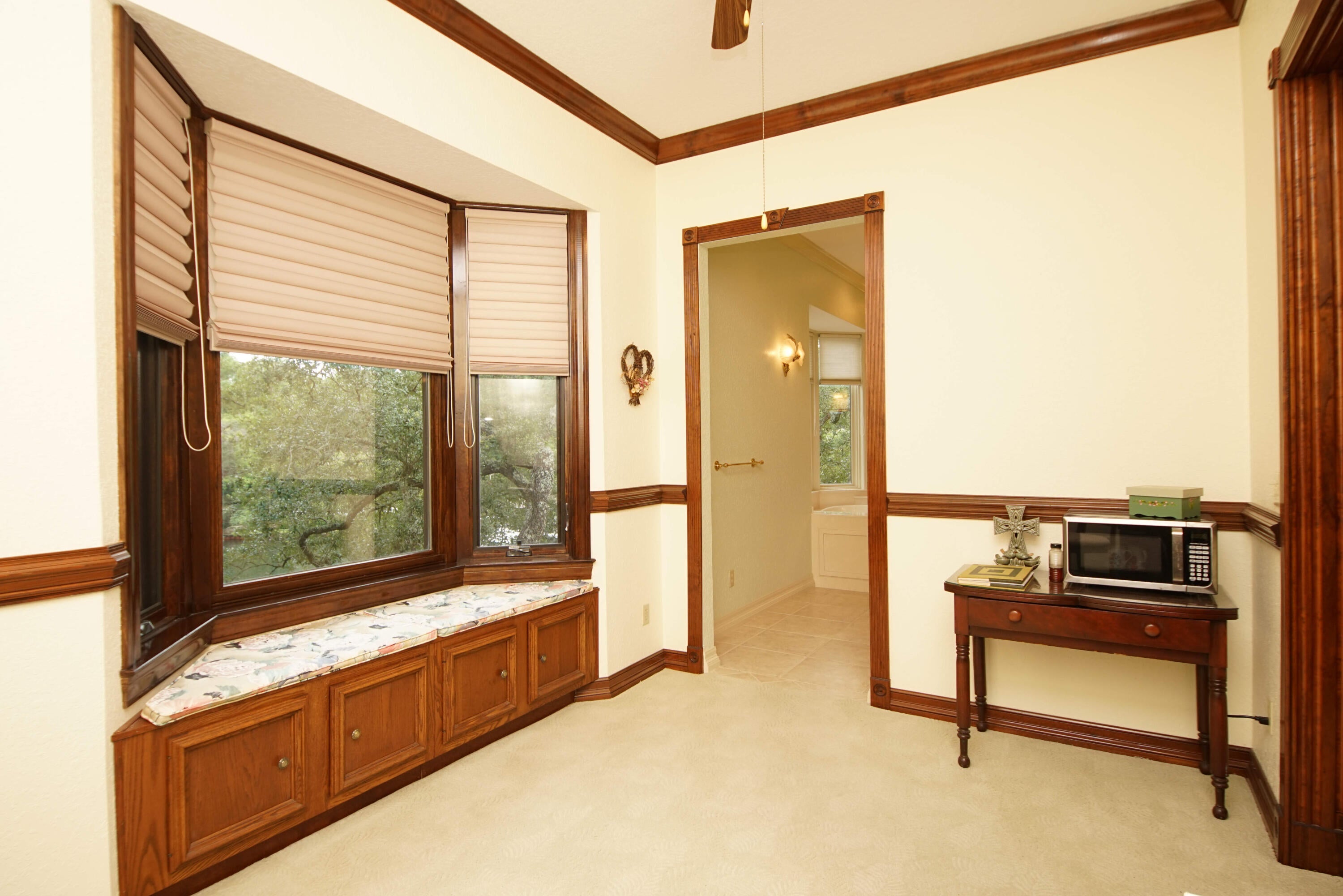 AZALEA SHORES - Residential