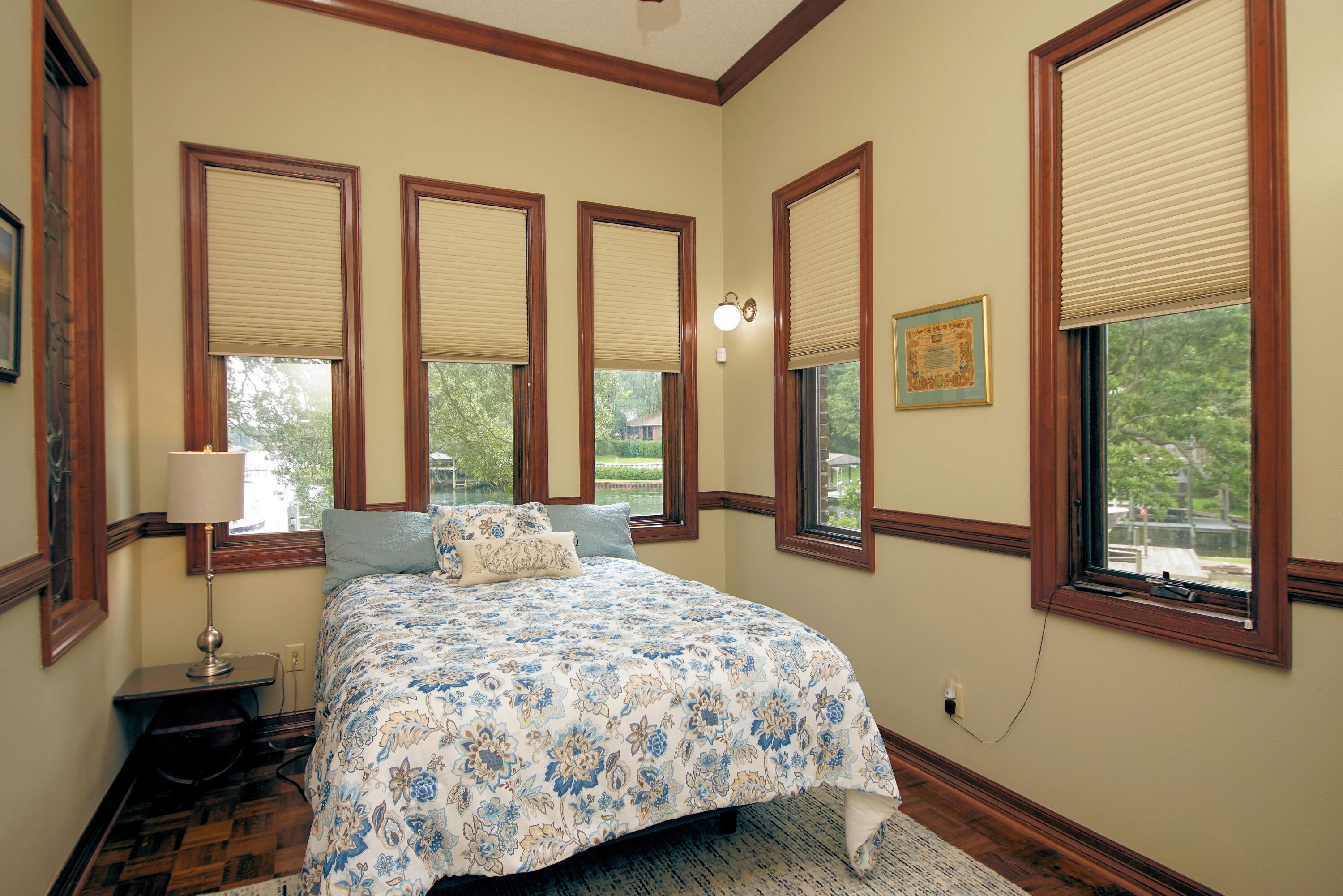 AZALEA SHORES - Residential