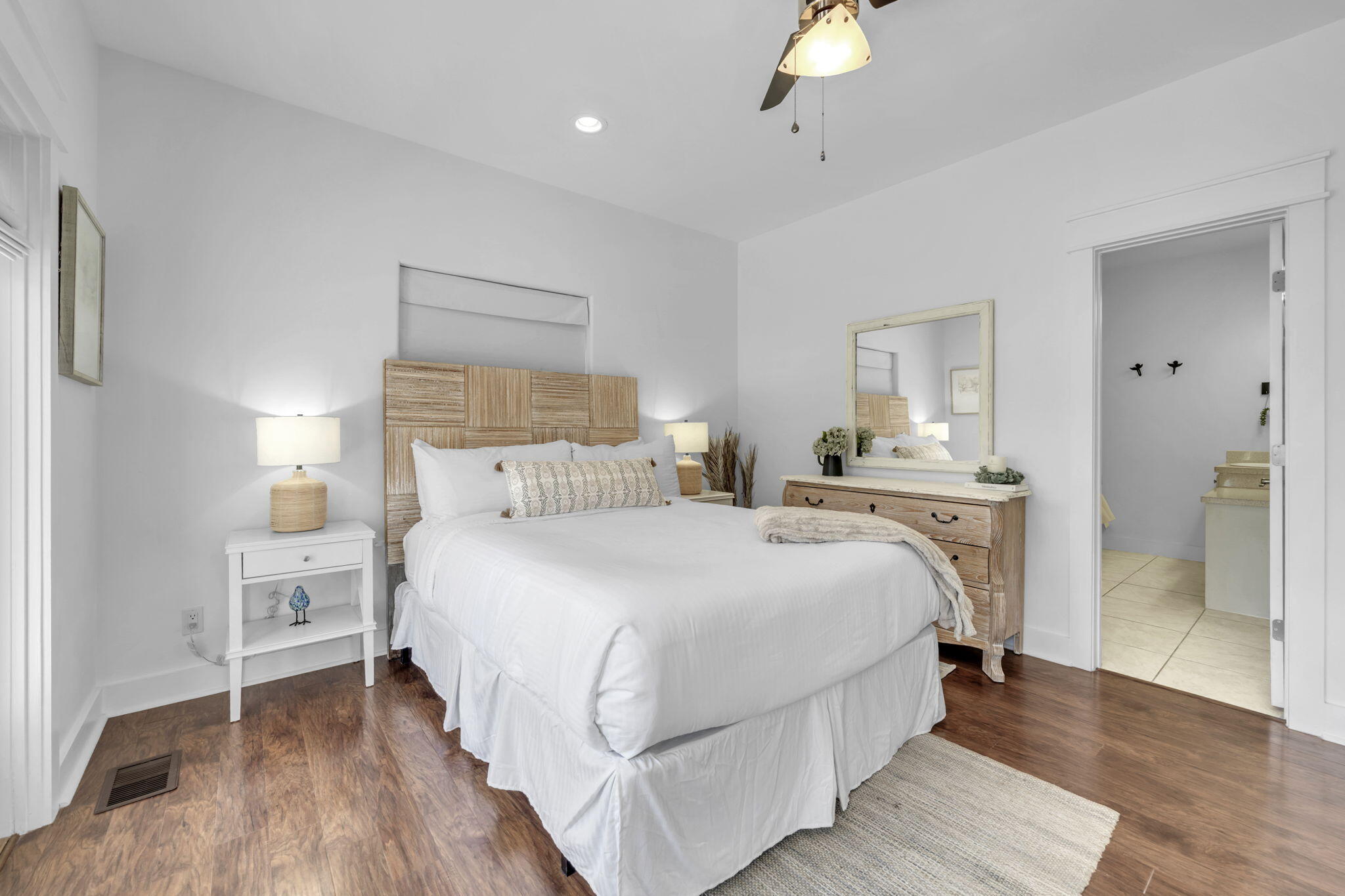 BEACH HIGHLANDS - Residential