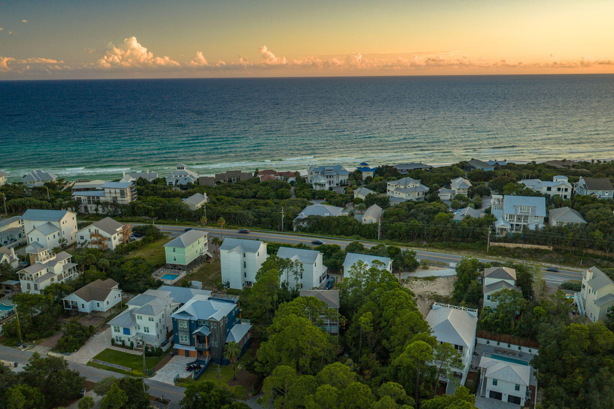 BEACH HIGHLANDS - Residential