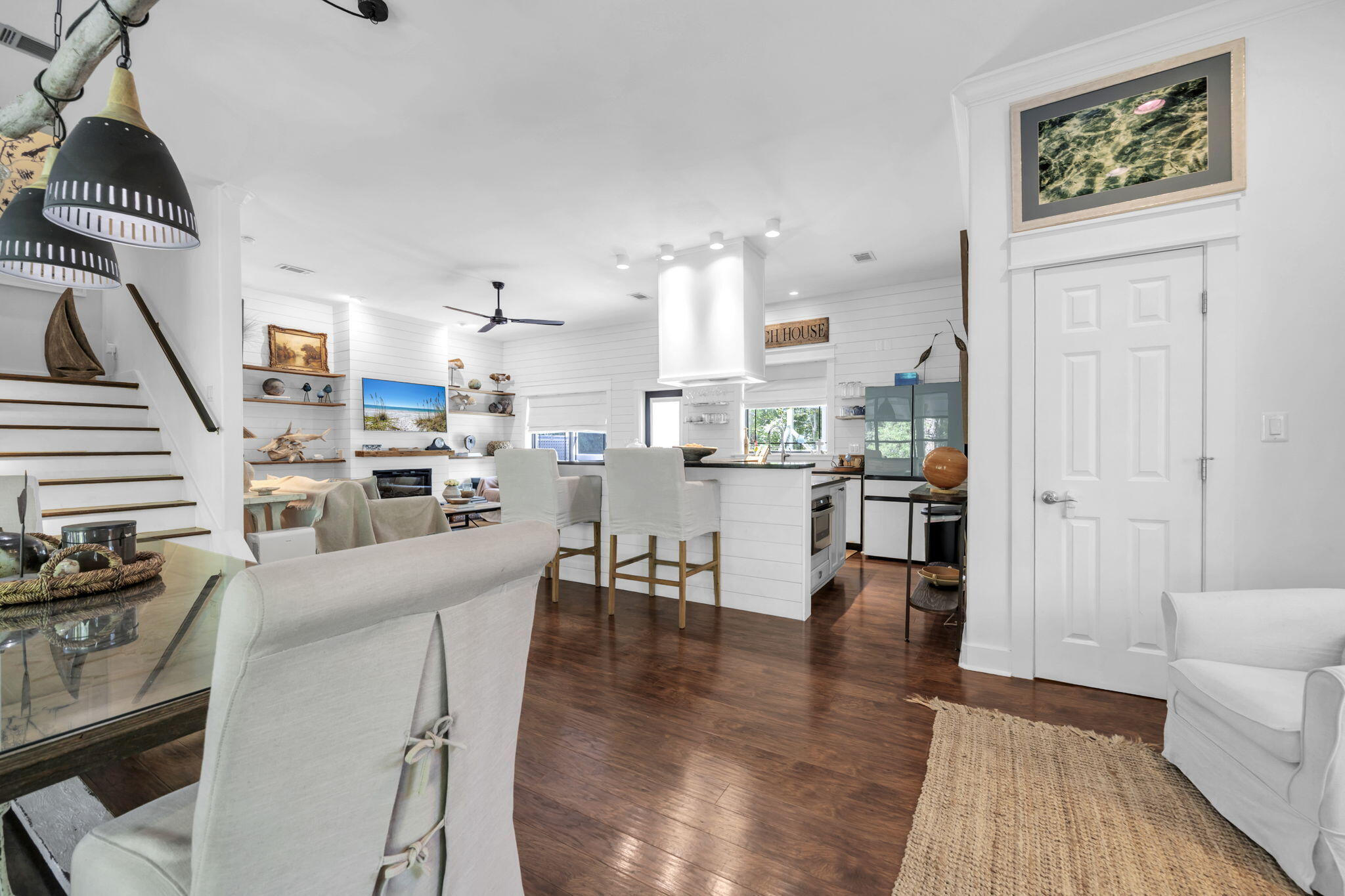 BEACH HIGHLANDS - Residential