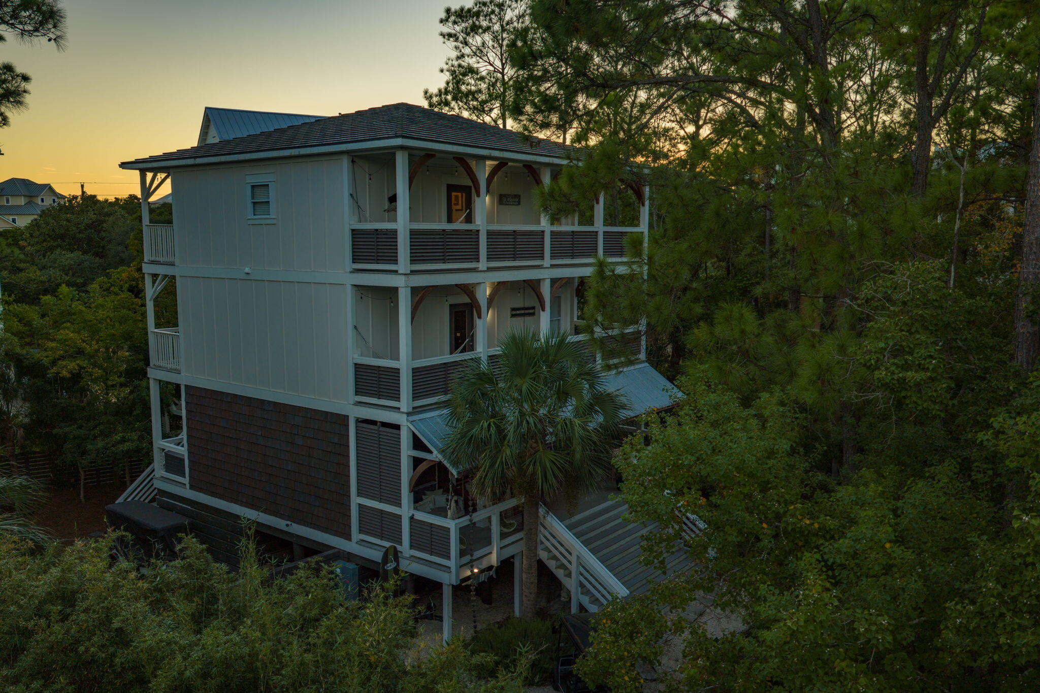 BEACH HIGHLANDS - Residential
