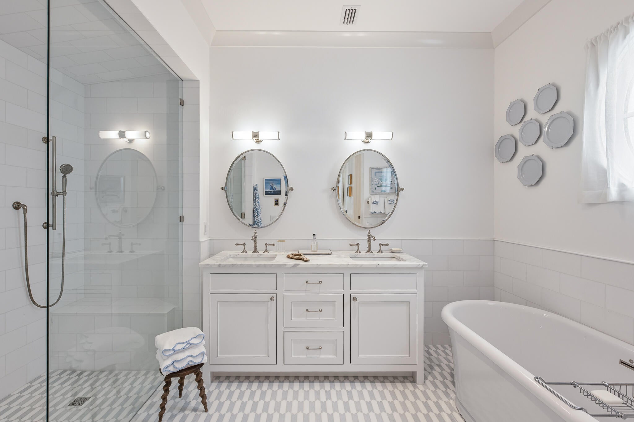 ALYS BEACH - Residential
