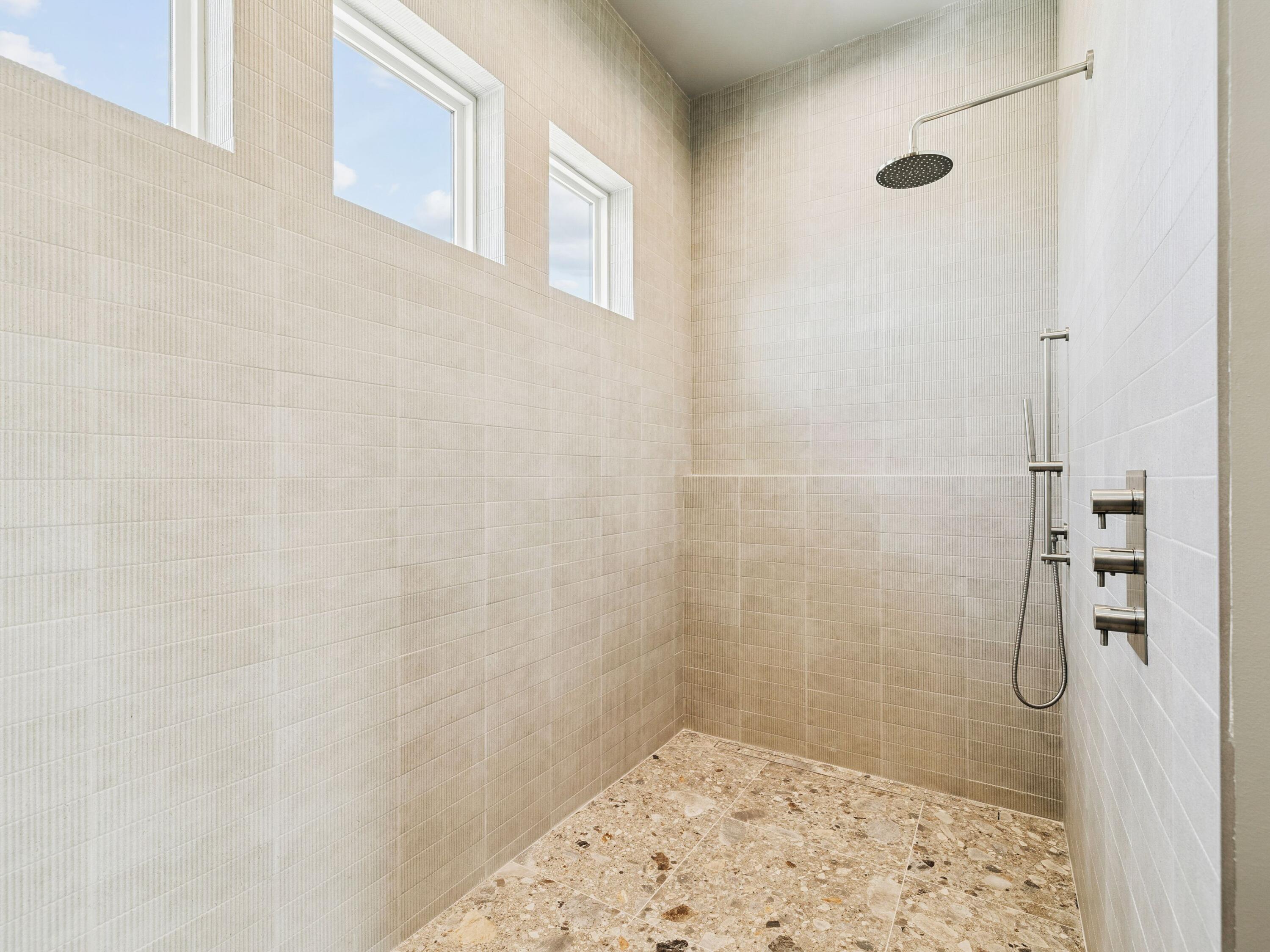 RIVIERA BEACH - Residential