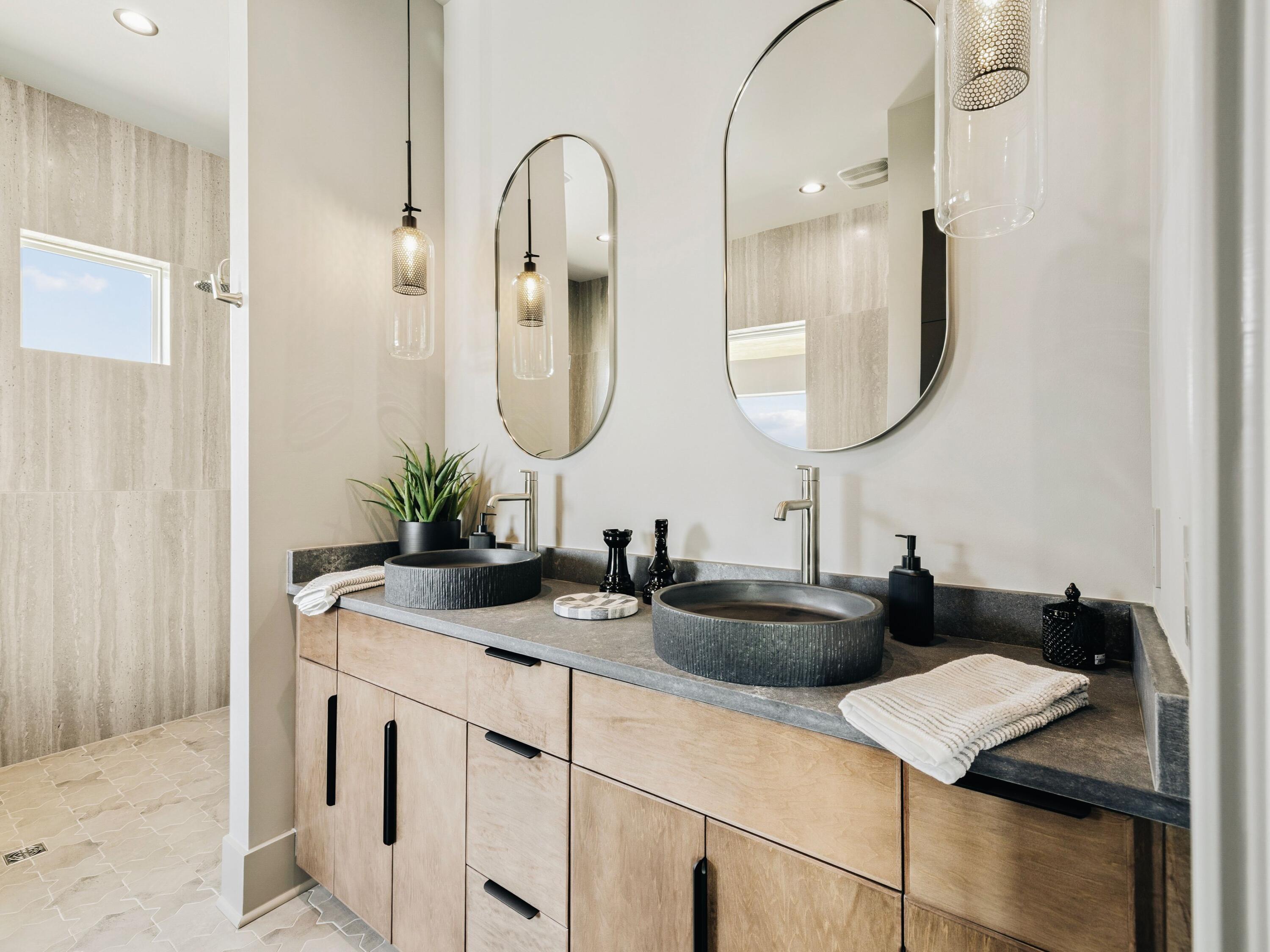 RIVIERA BEACH - Residential