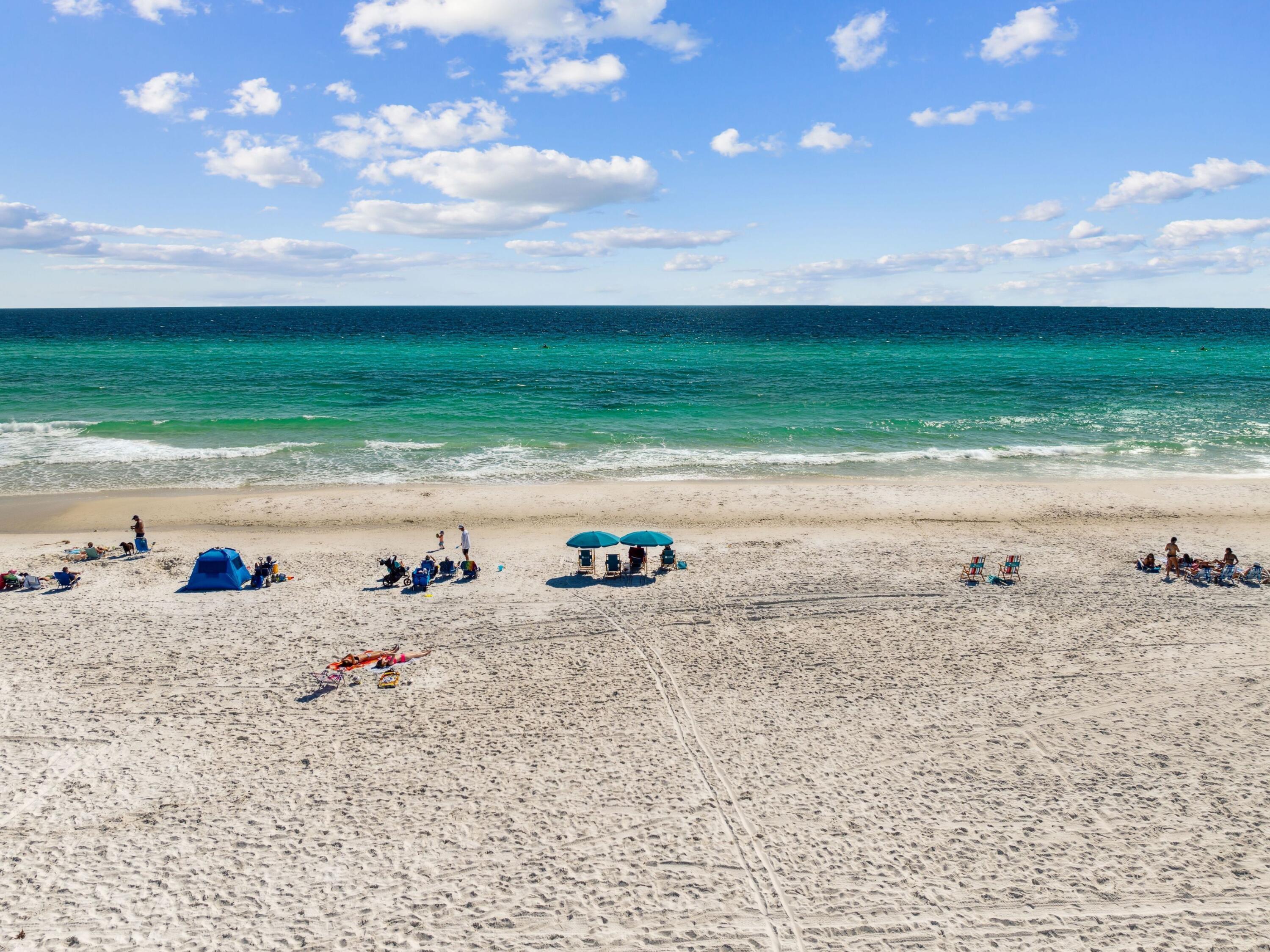 RIVIERA BEACH - Residential
