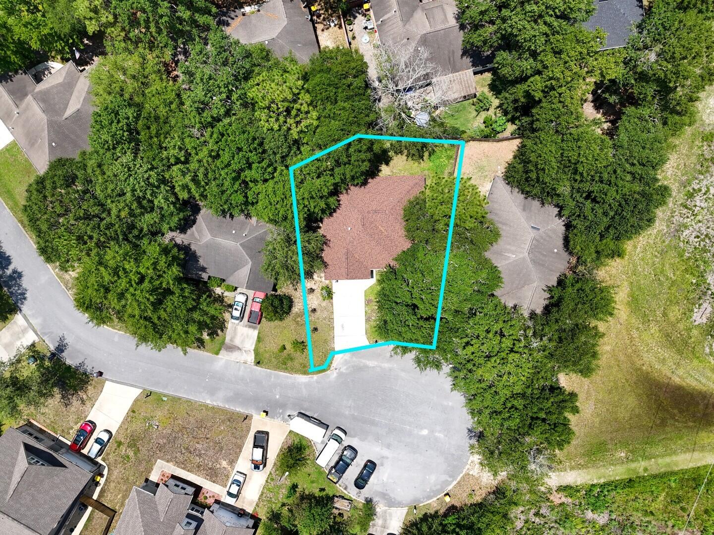 WALSH GLEN ESTATES LOT 13 - Residential