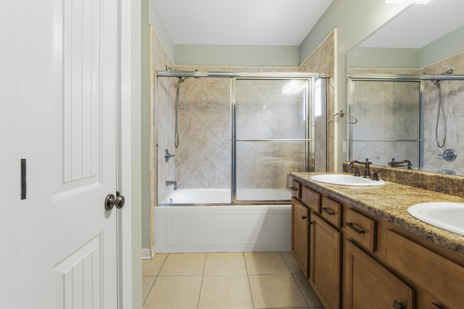 WALSH GLEN ESTATES LOT 13 - Residential