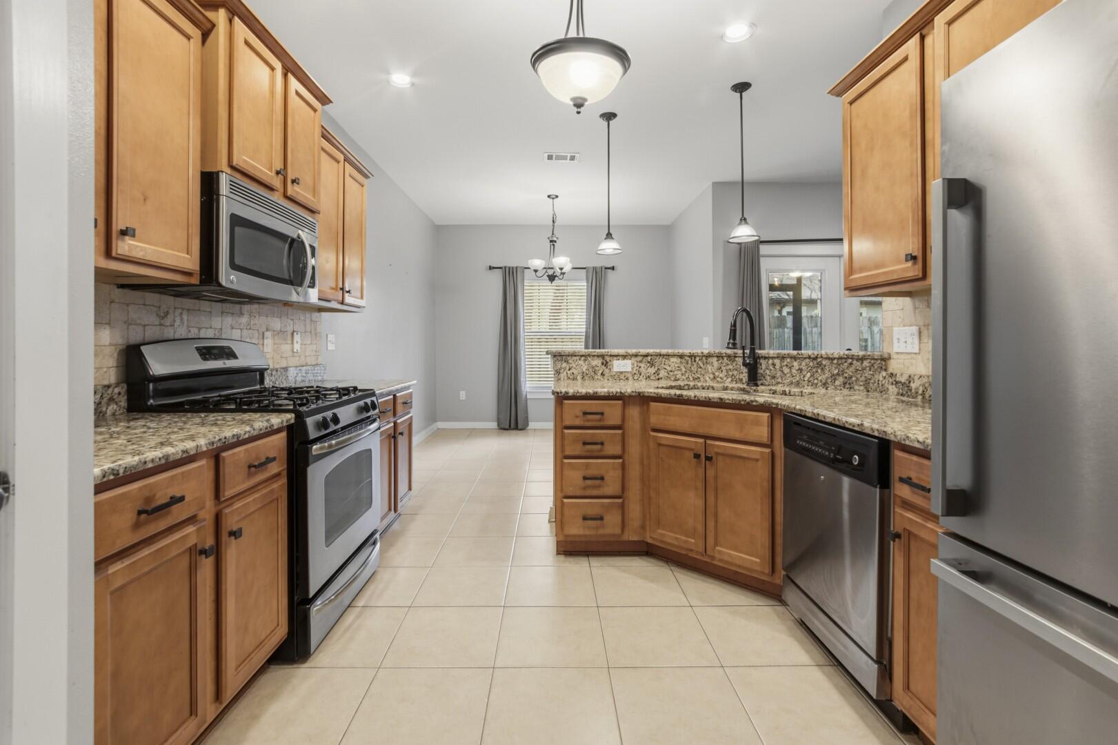WALSH GLEN ESTATES LOT 13 - Residential