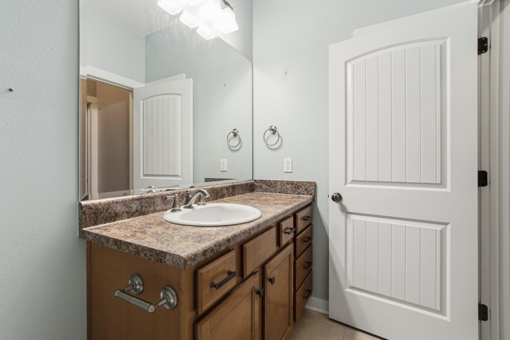 WALSH GLEN ESTATES LOT 13 - Residential