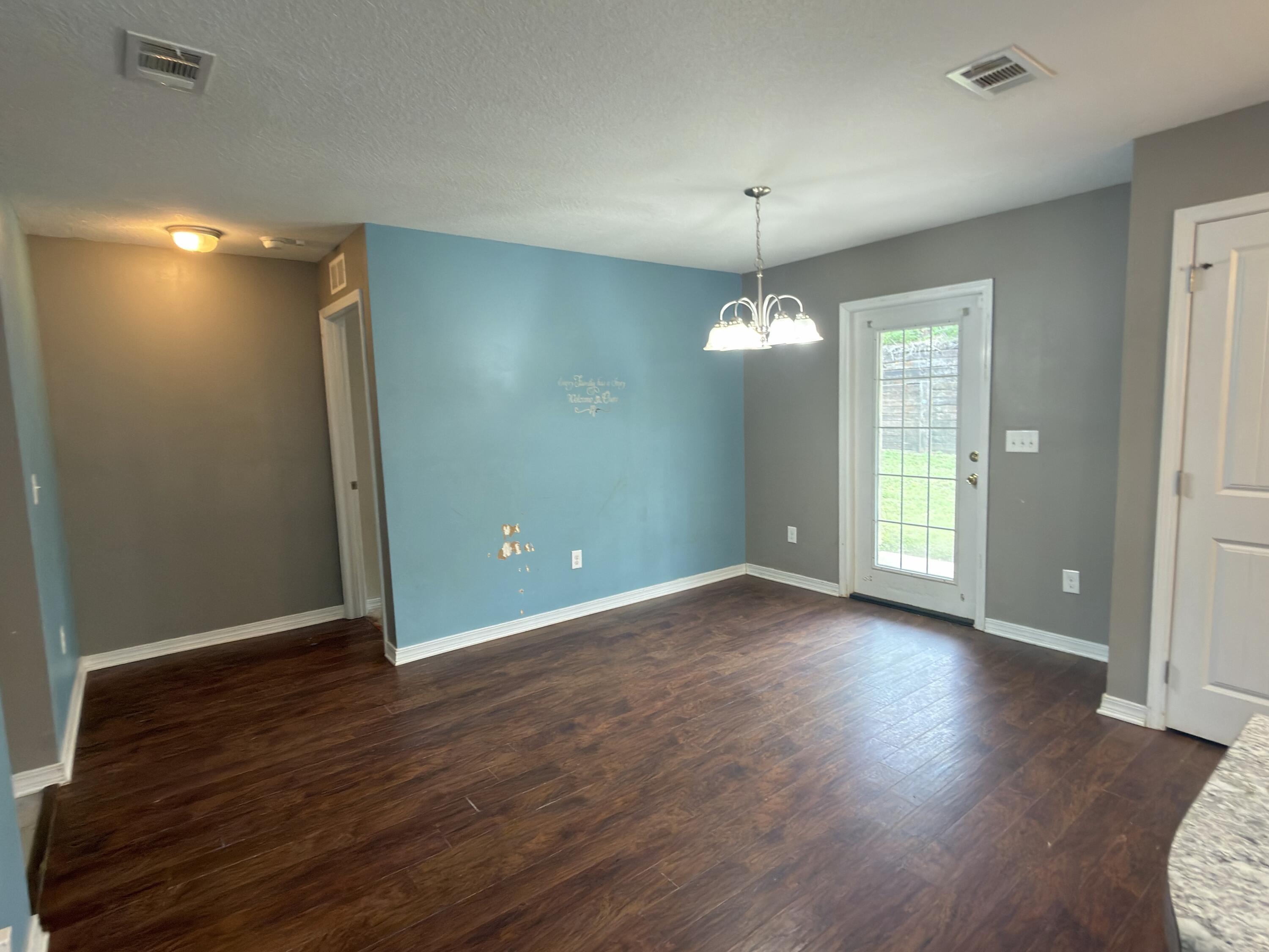 STILLWELL SOUTH - Residential