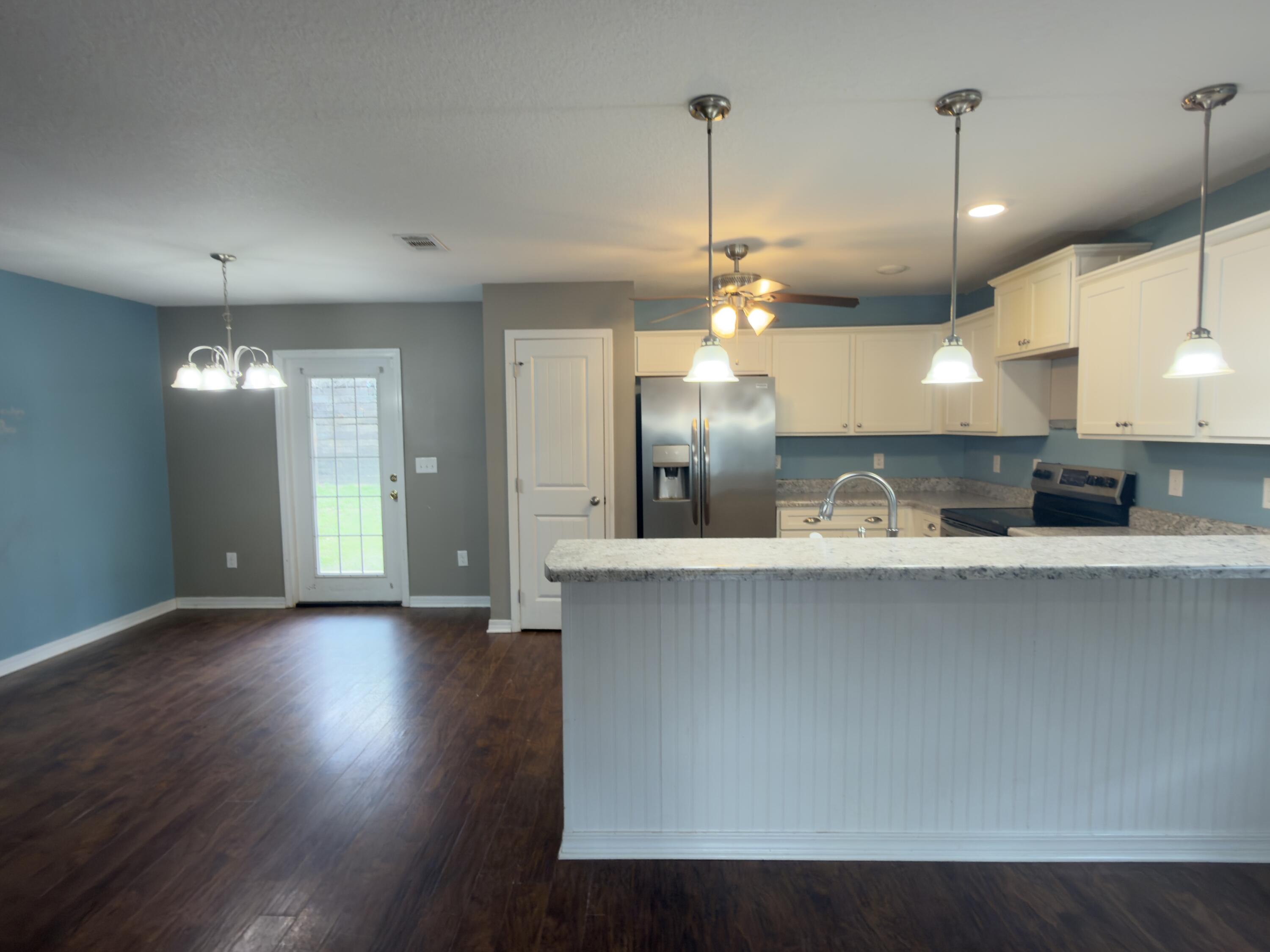 STILLWELL SOUTH - Residential