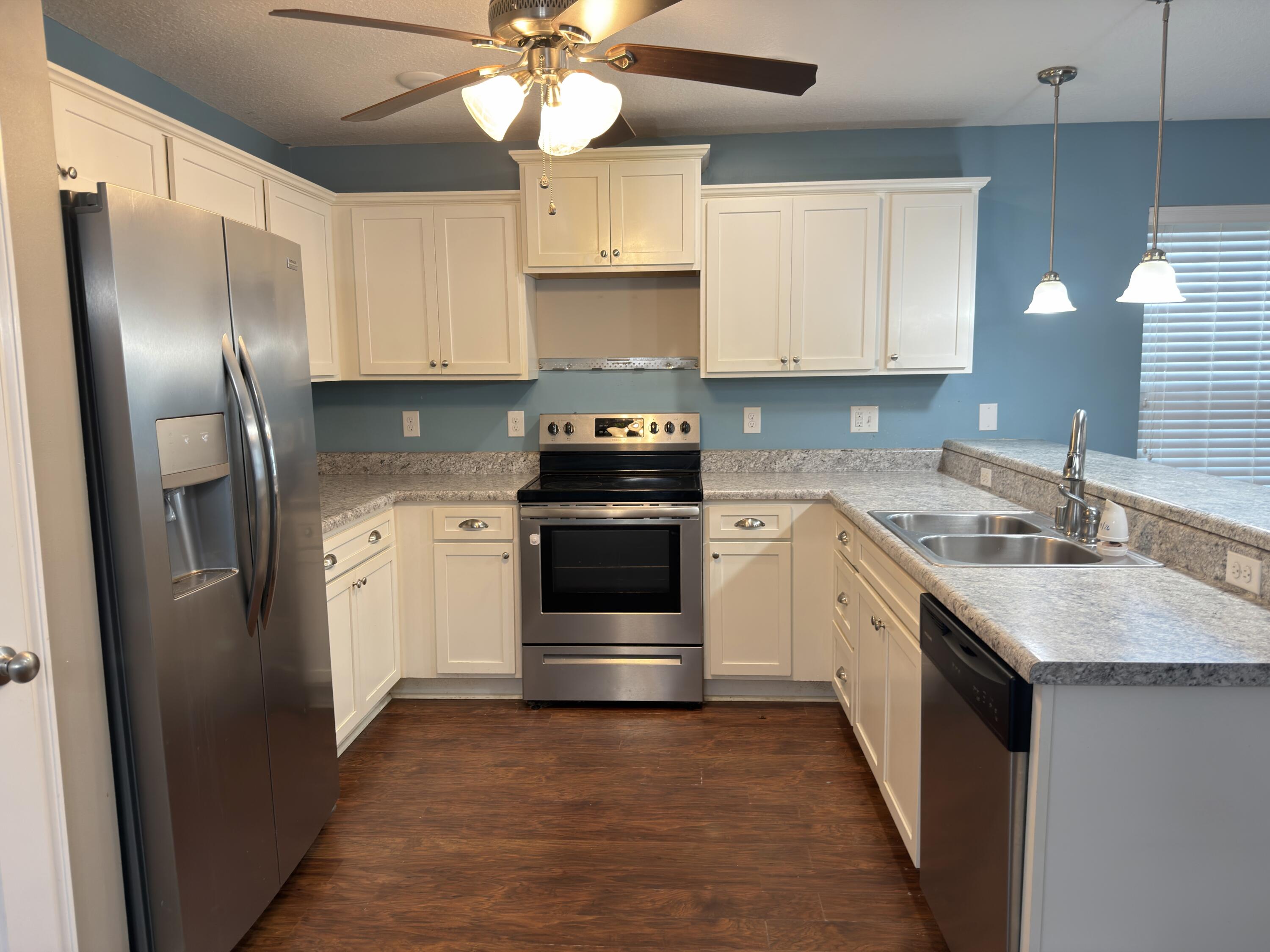 STILLWELL SOUTH - Residential