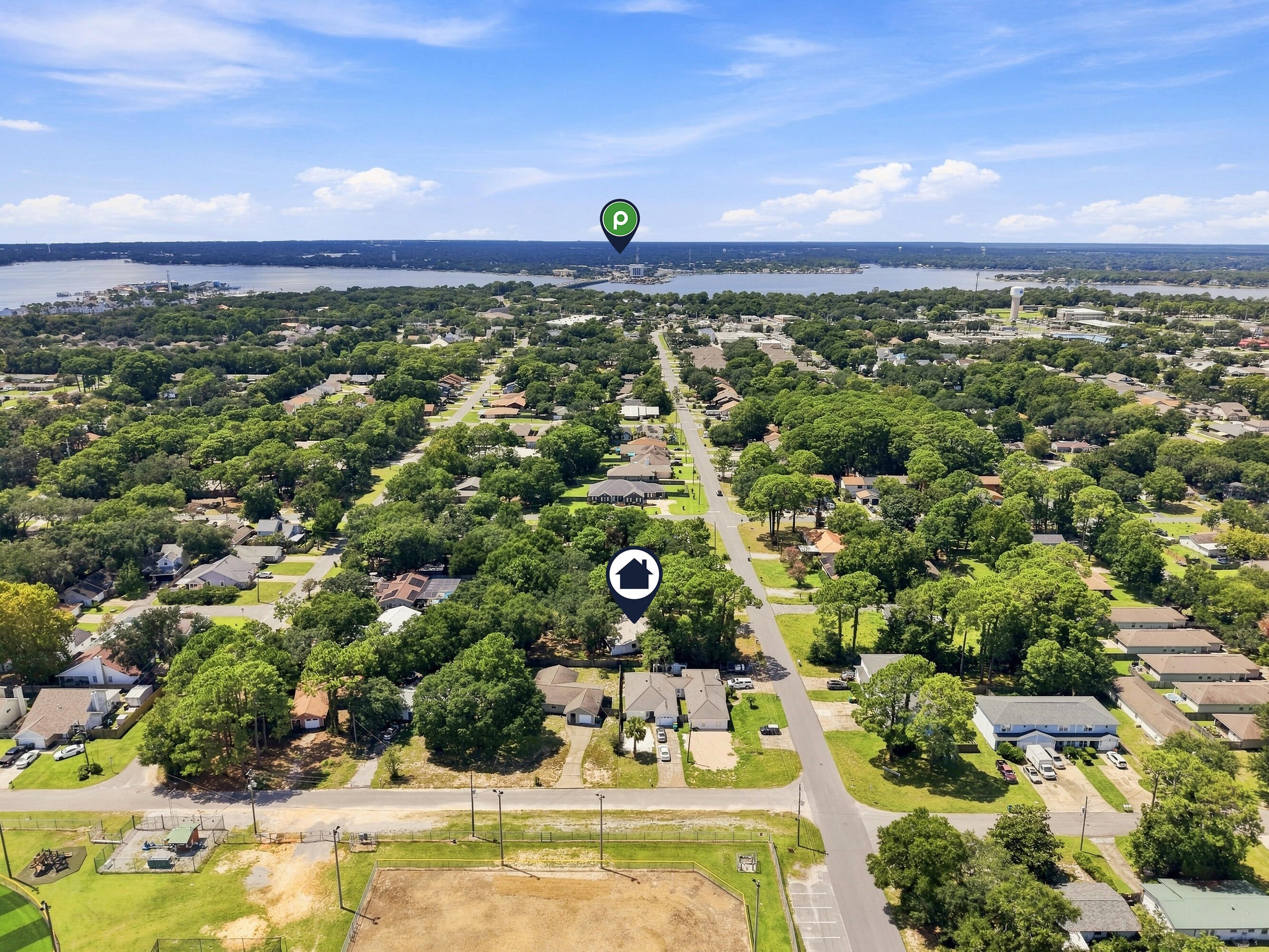 PORT DIXIE ALL OF LOTS 21 22 & E1/2 - Residential