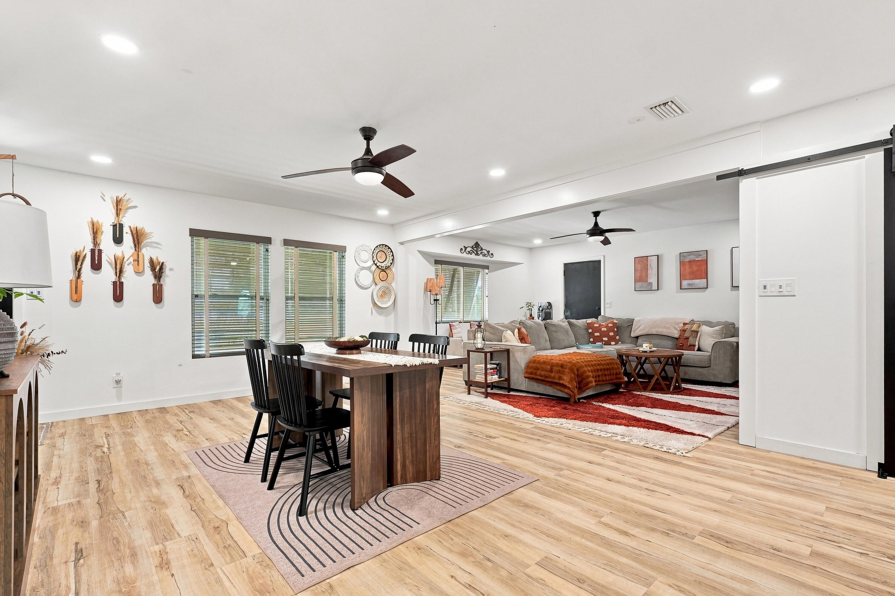 PORT DIXIE ALL OF LOTS 21 22 & E1/2 - Residential