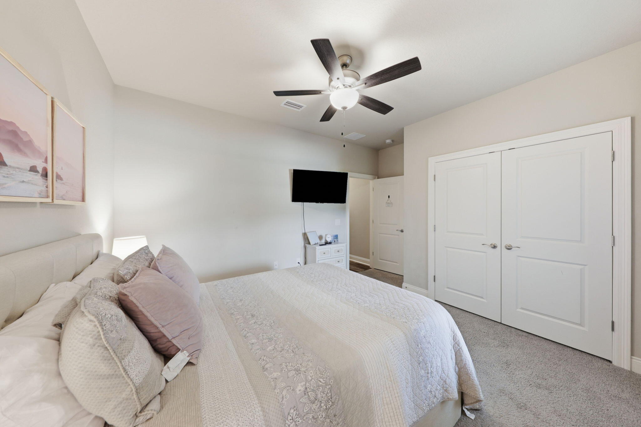 LOVEWOOD - Residential