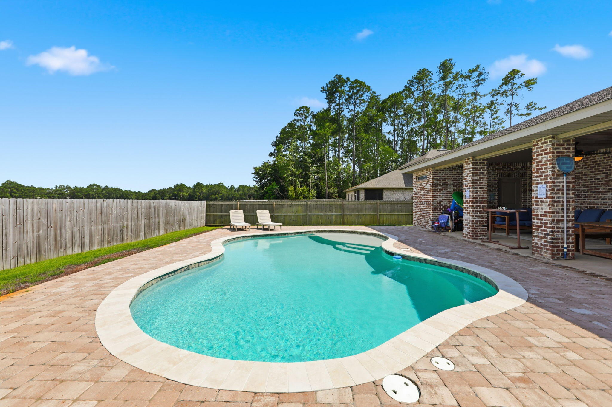 LOVEWOOD - Residential