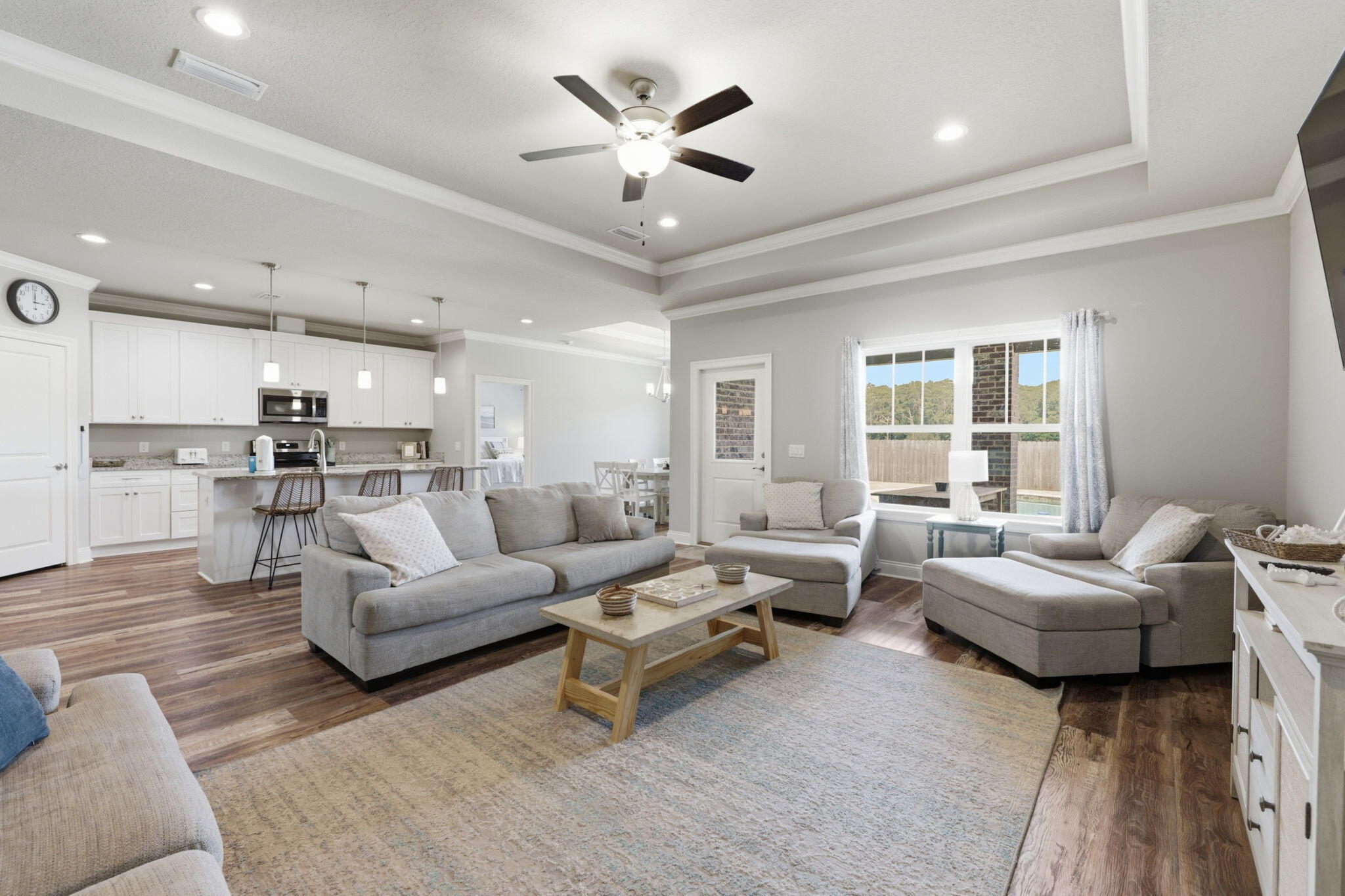 LOVEWOOD - Residential