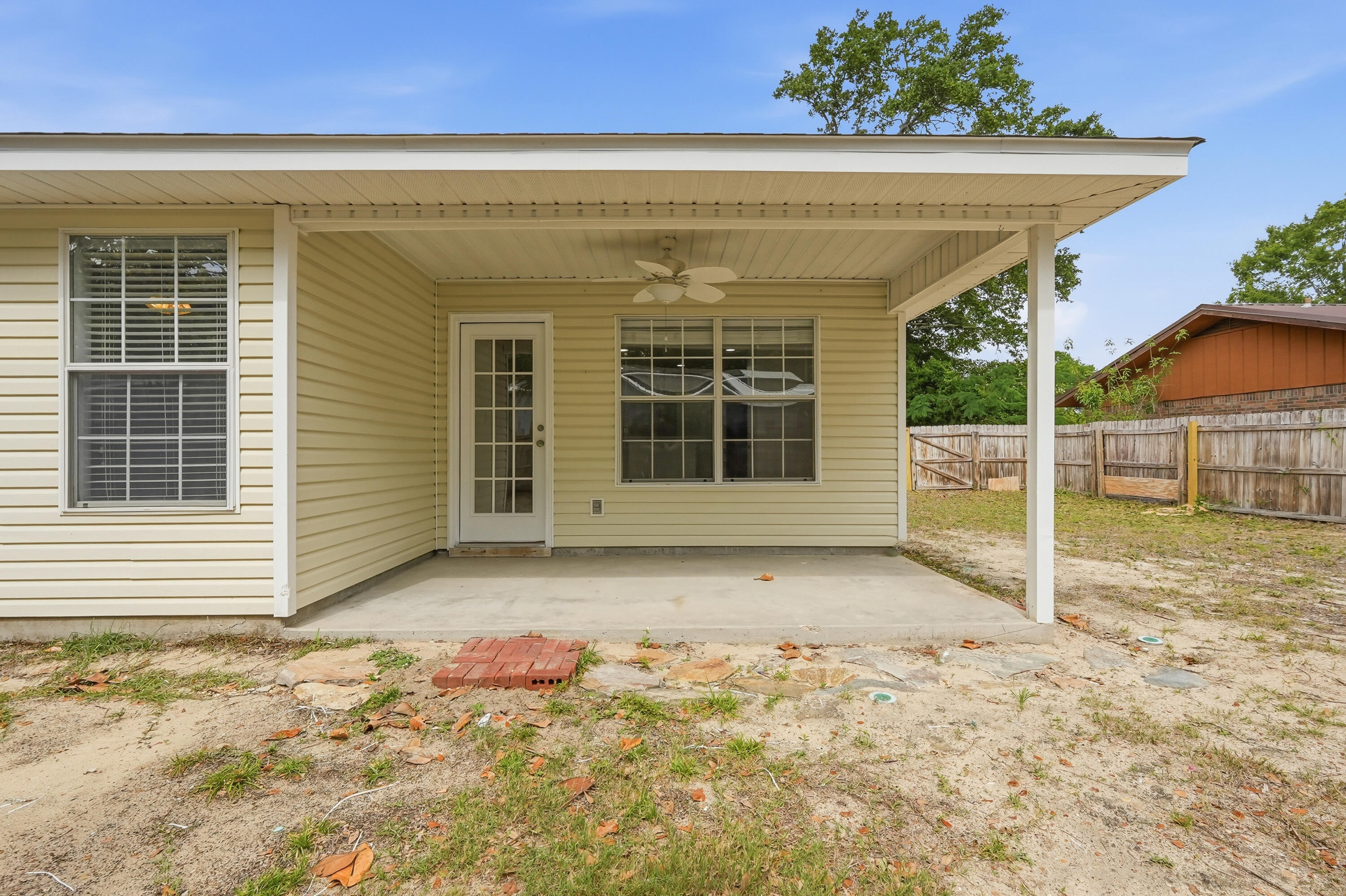 EMORY THOMAS - Residential Lease