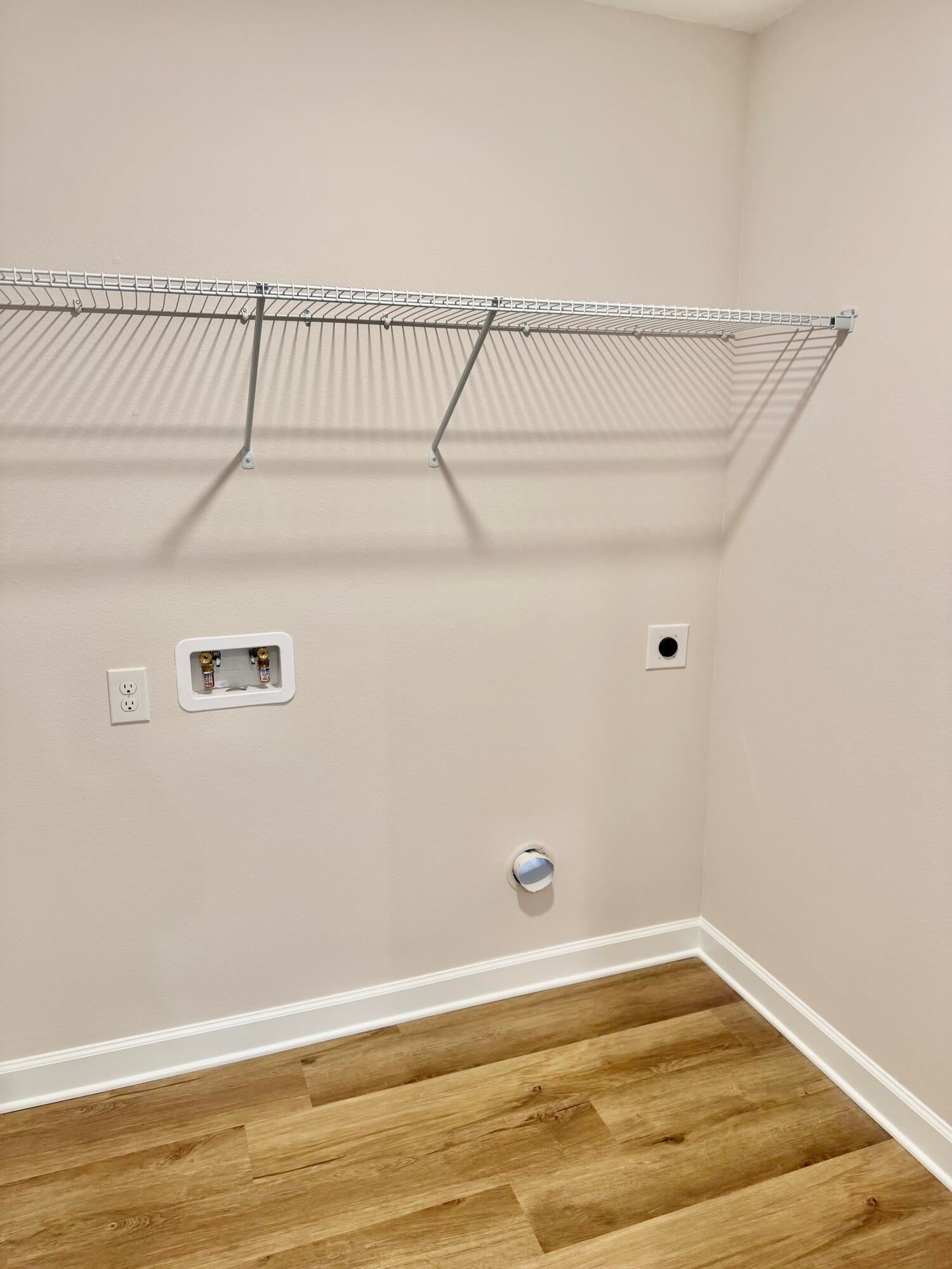 MORRIS ADDN TO CRESTVIEW - Residential Lease