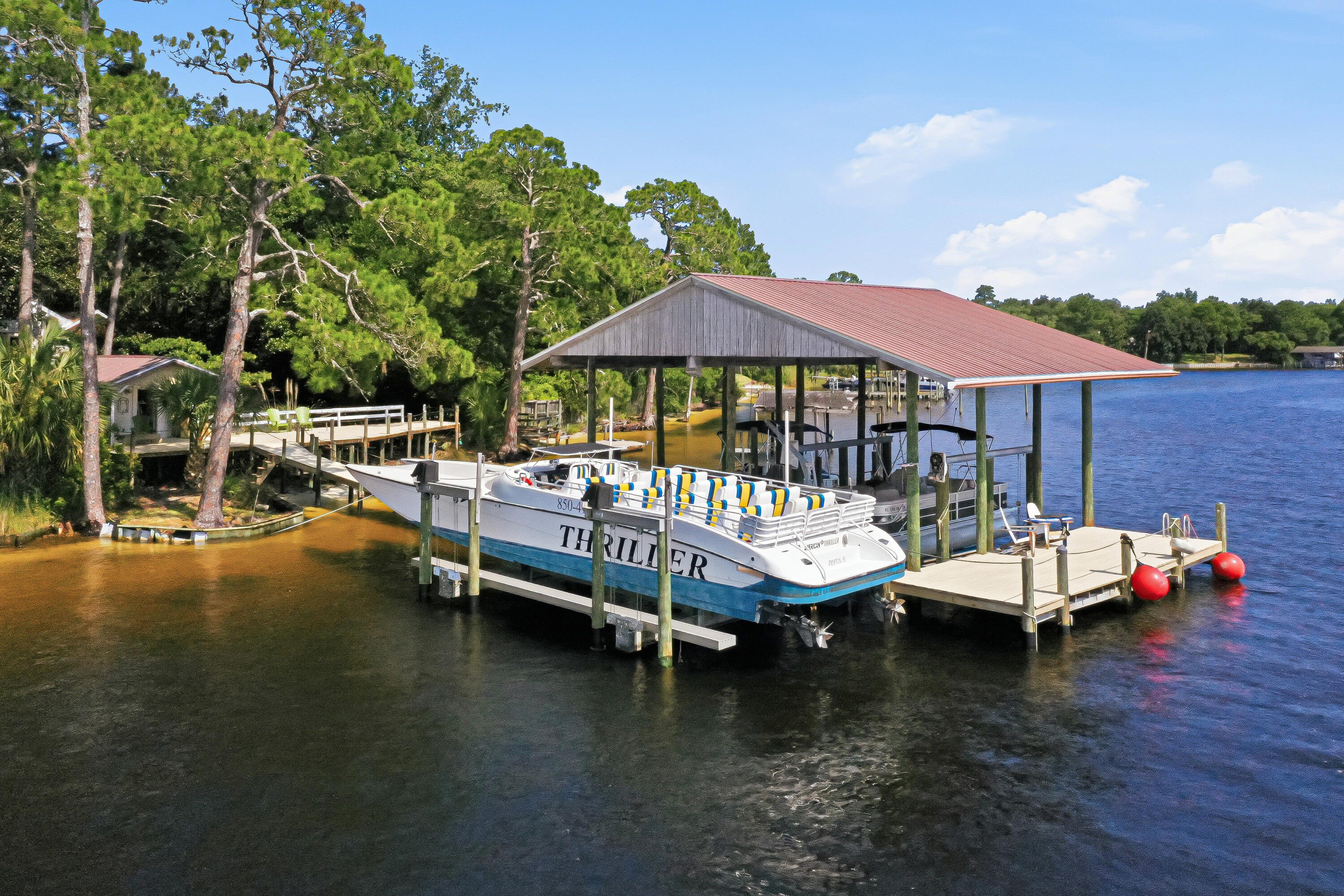Poquito Bayou - Residential