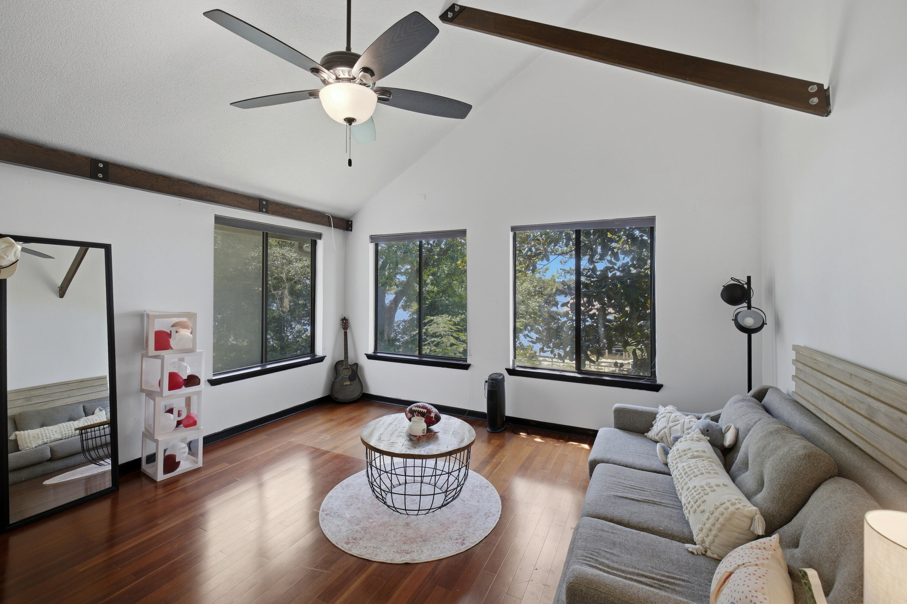 Poquito Bayou - Residential
