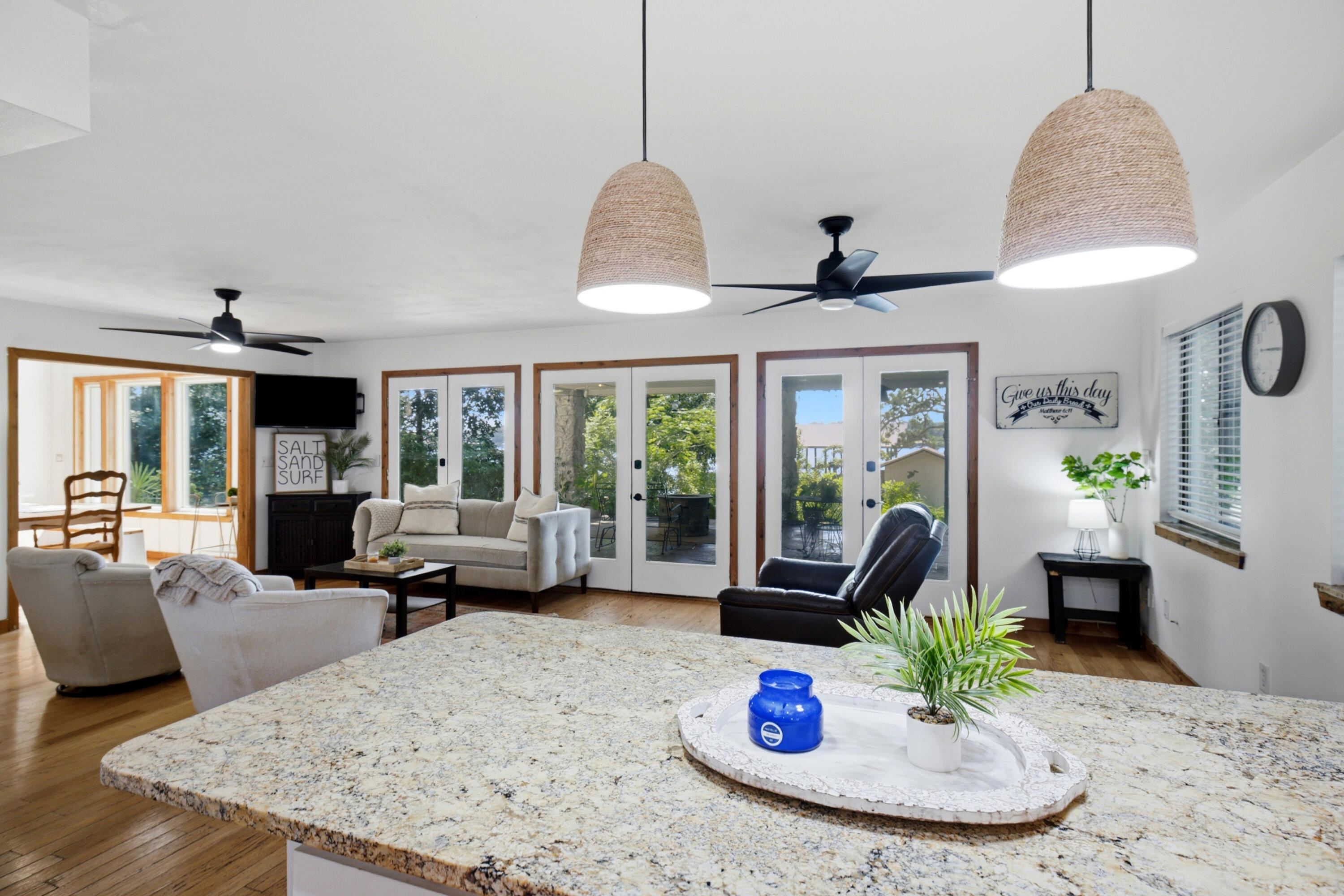 Poquito Bayou - Residential