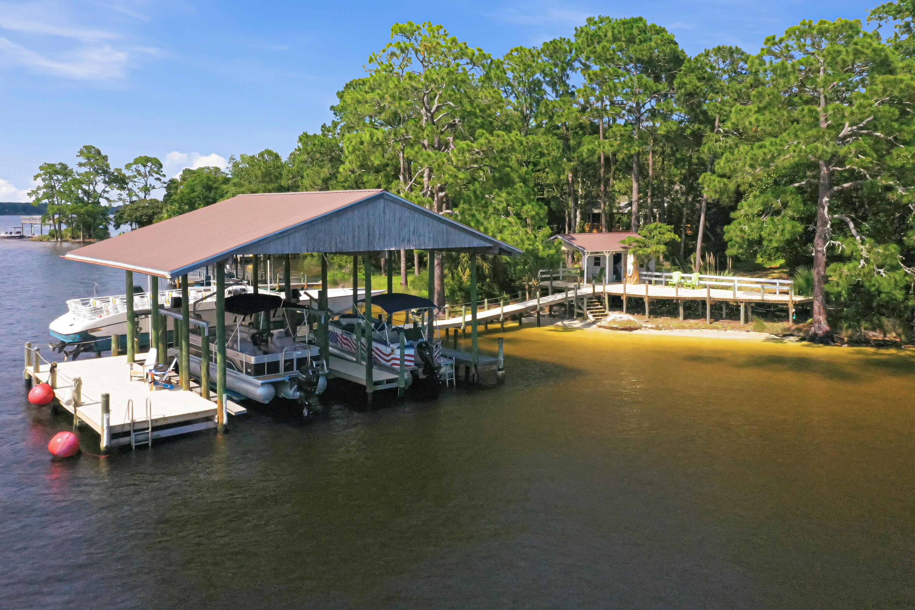 Poquito Bayou - Residential