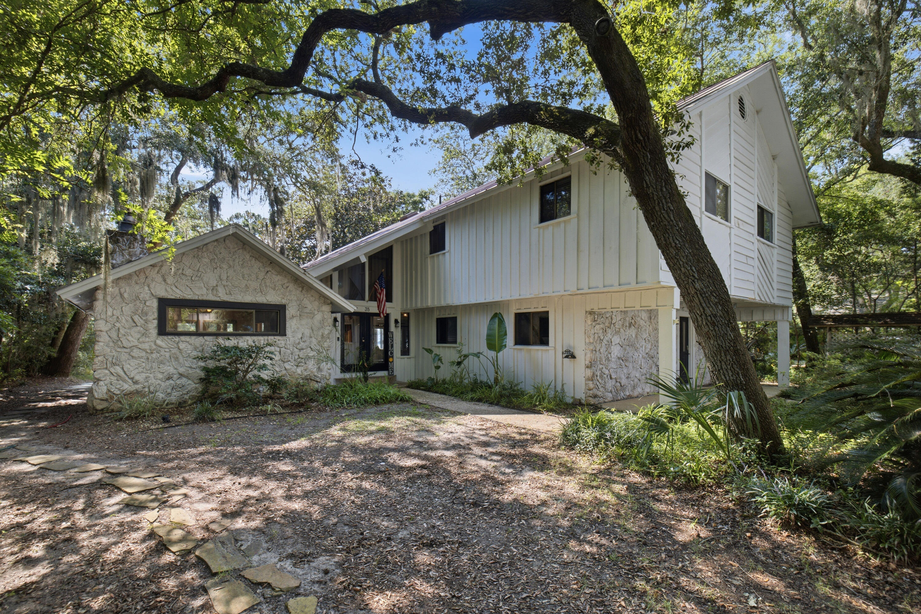 Poquito Bayou - Residential